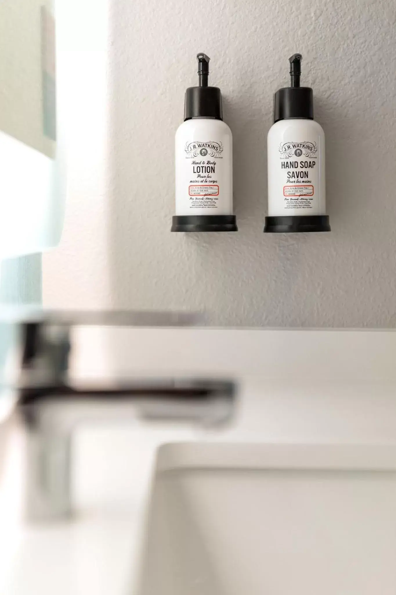 Queen Room with Two Queen Beds and Mobility Accessible Bathtub in avid hotel Fort Worth - Fossil Creek Queen Room with Two Queen Beds and Mobility Accessible Bathtub in avid hotel Fort Worth - Fossil Creek