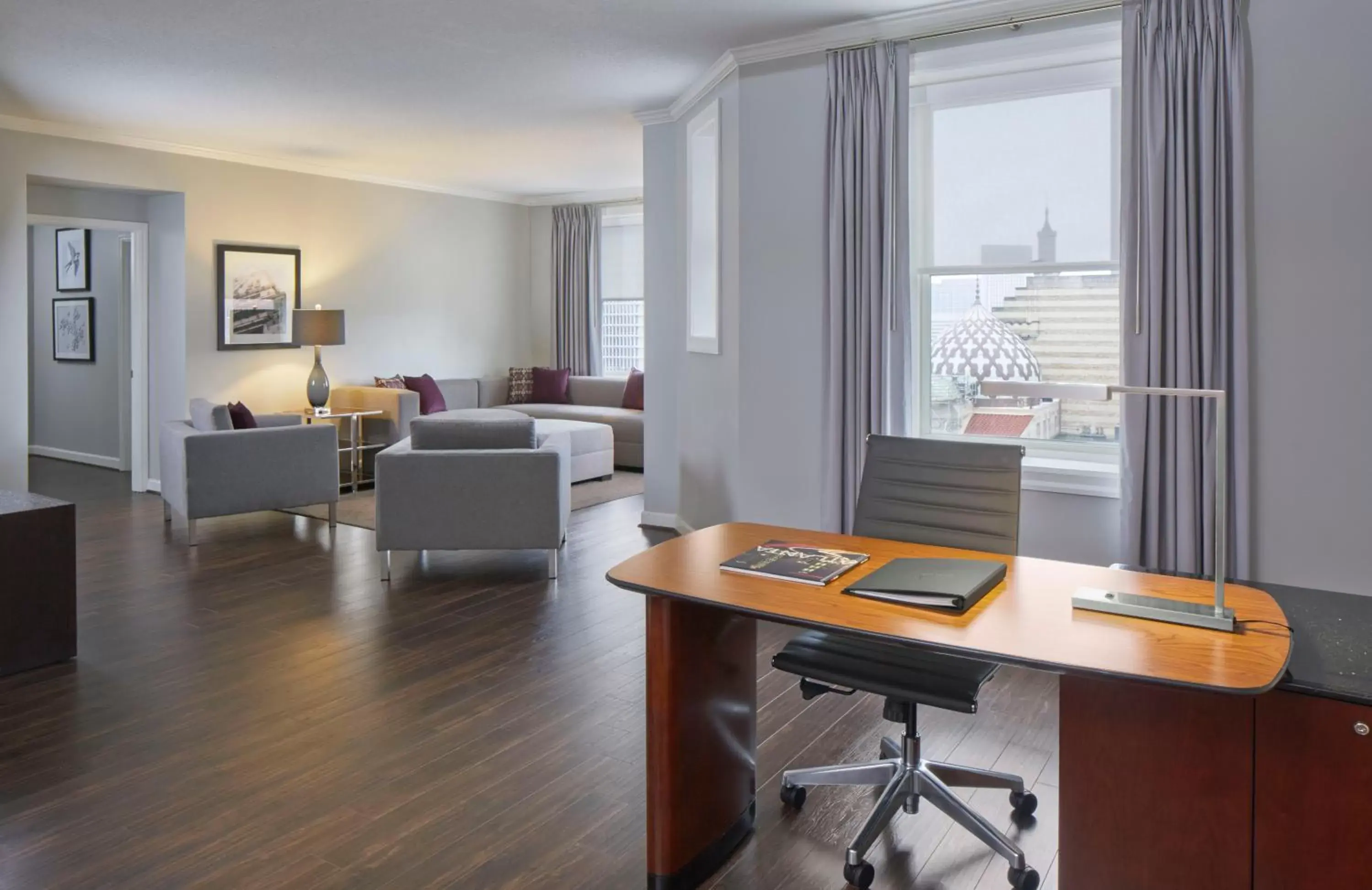 Three Bedroom Apartment with Kitchen in The Georgian Terrace Three Bedroom Apartment with Kitchen in The Georgian Terrace