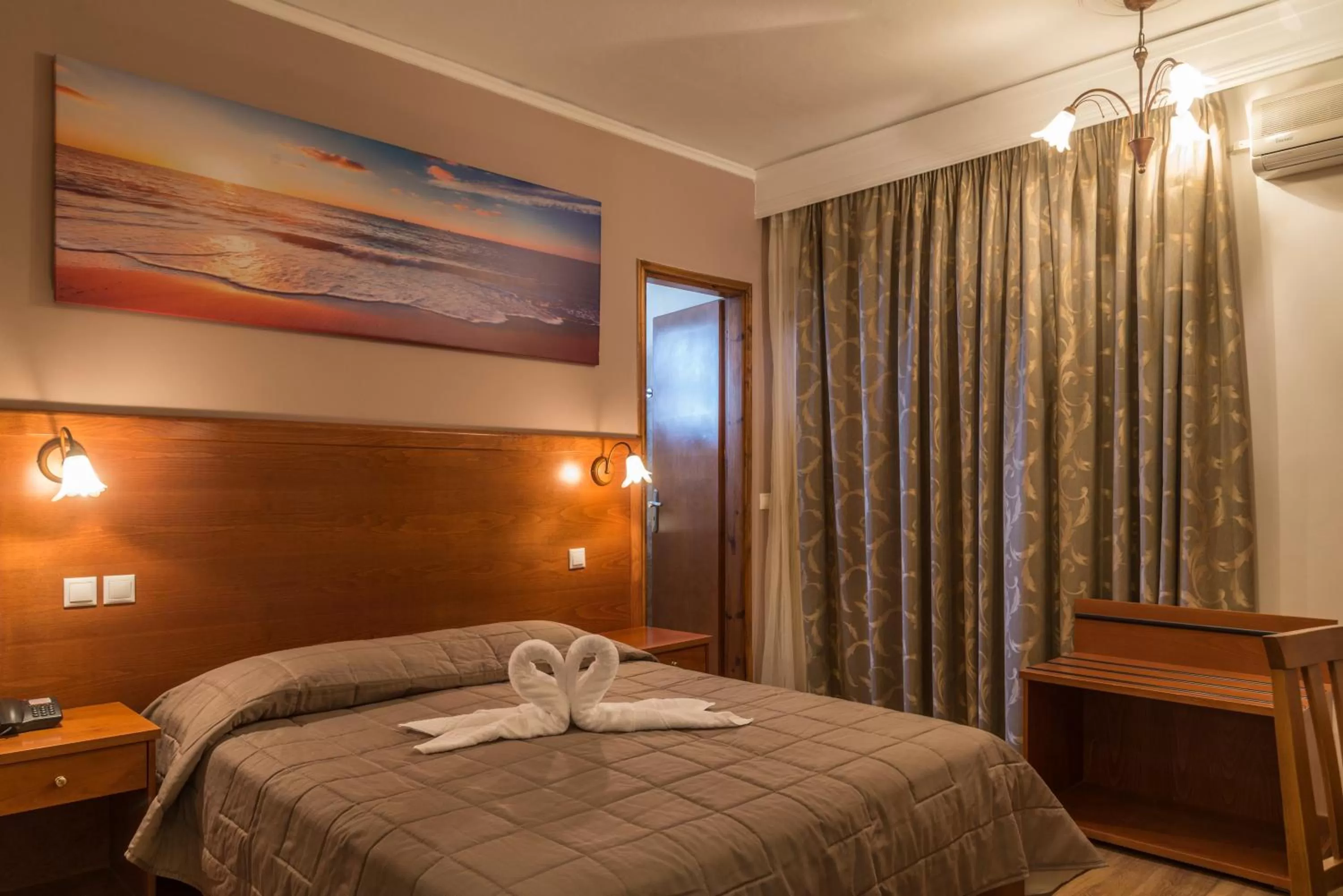 Photo of the whole room, Bed in Agrelli Hotel & Suites