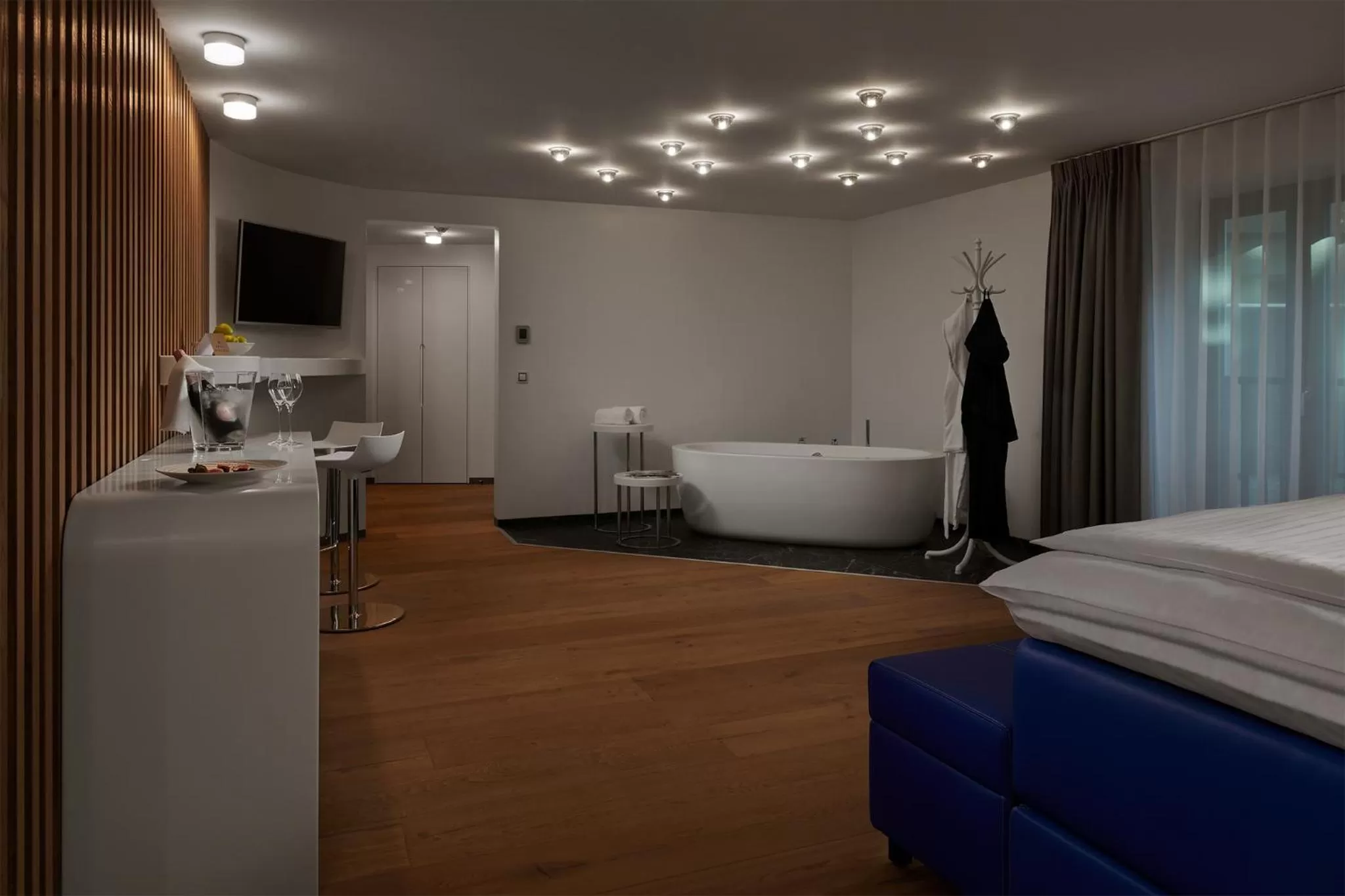 Lounge or bar, Bed in Hotel Passage