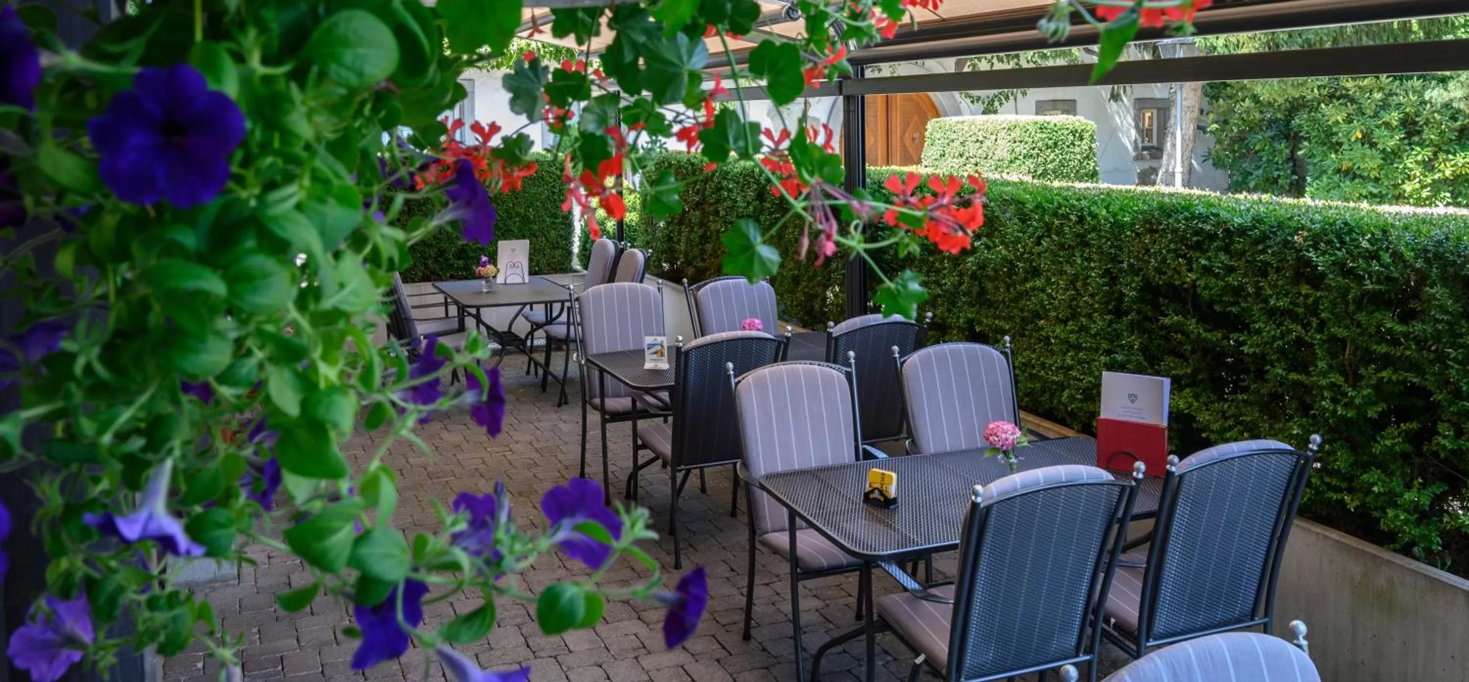 Patio in Romantik Hotel zu den drei Sternen