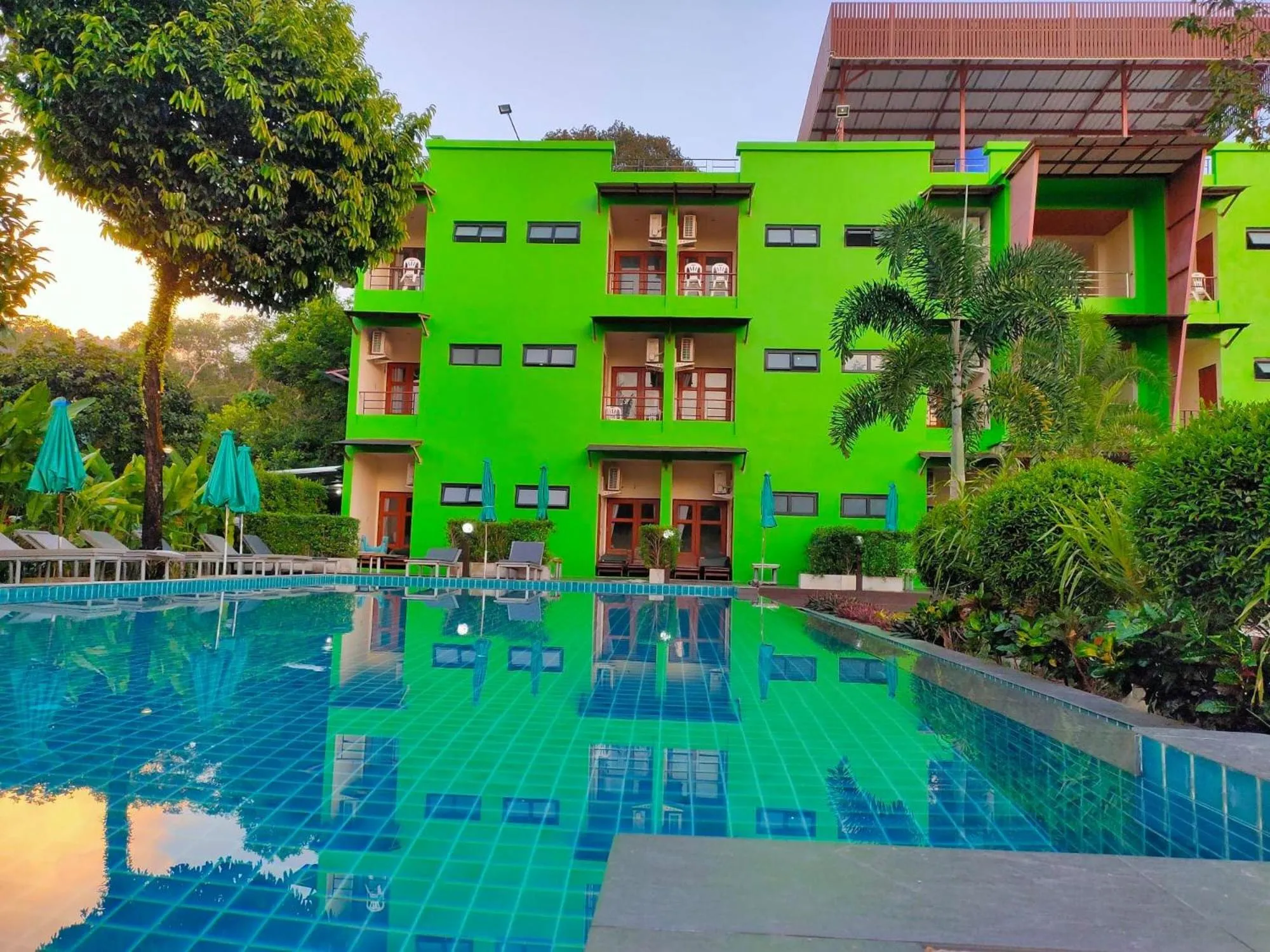 Morakot Lanta Resort