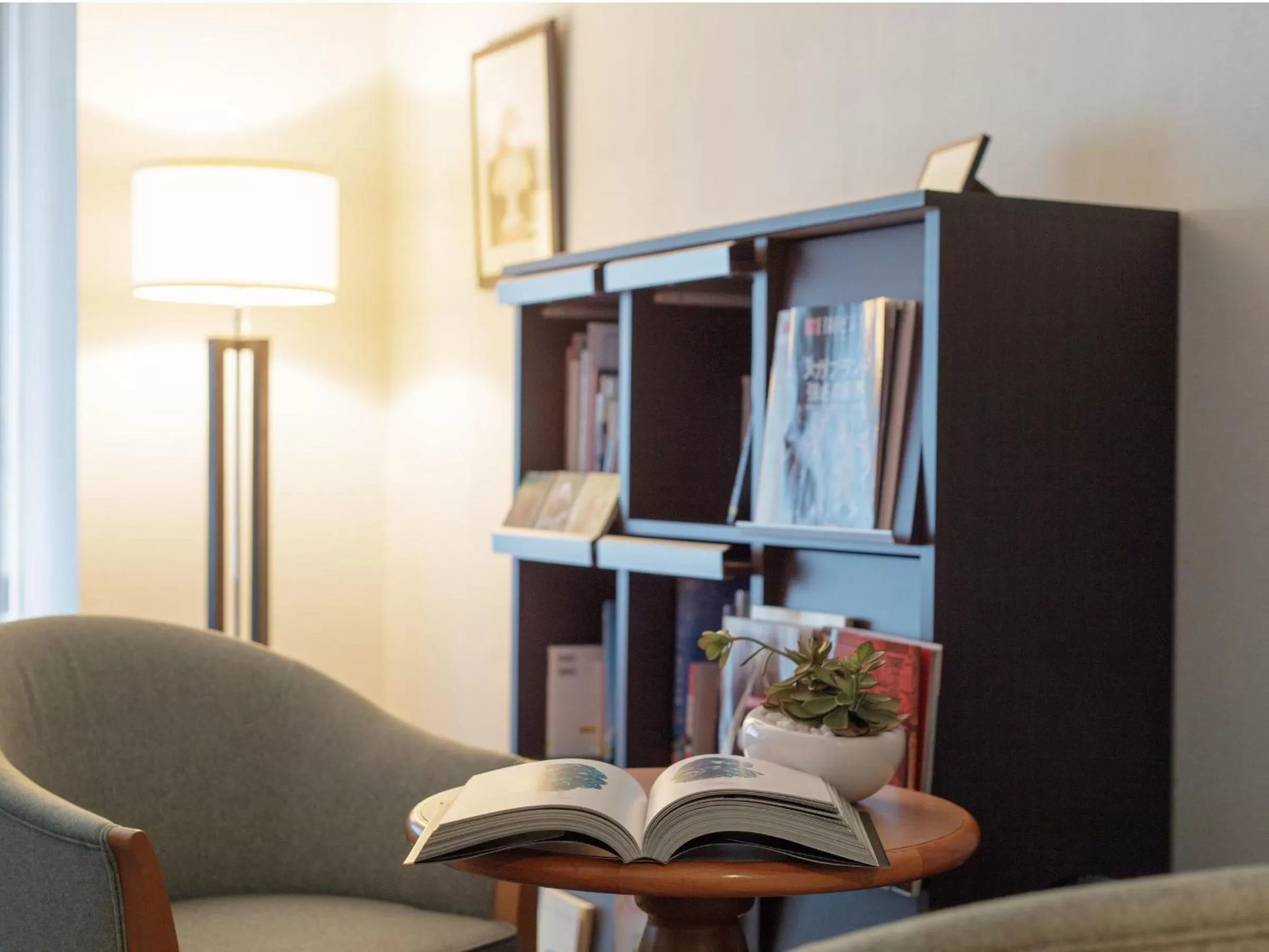 Library in Okayama Koraku Hotel