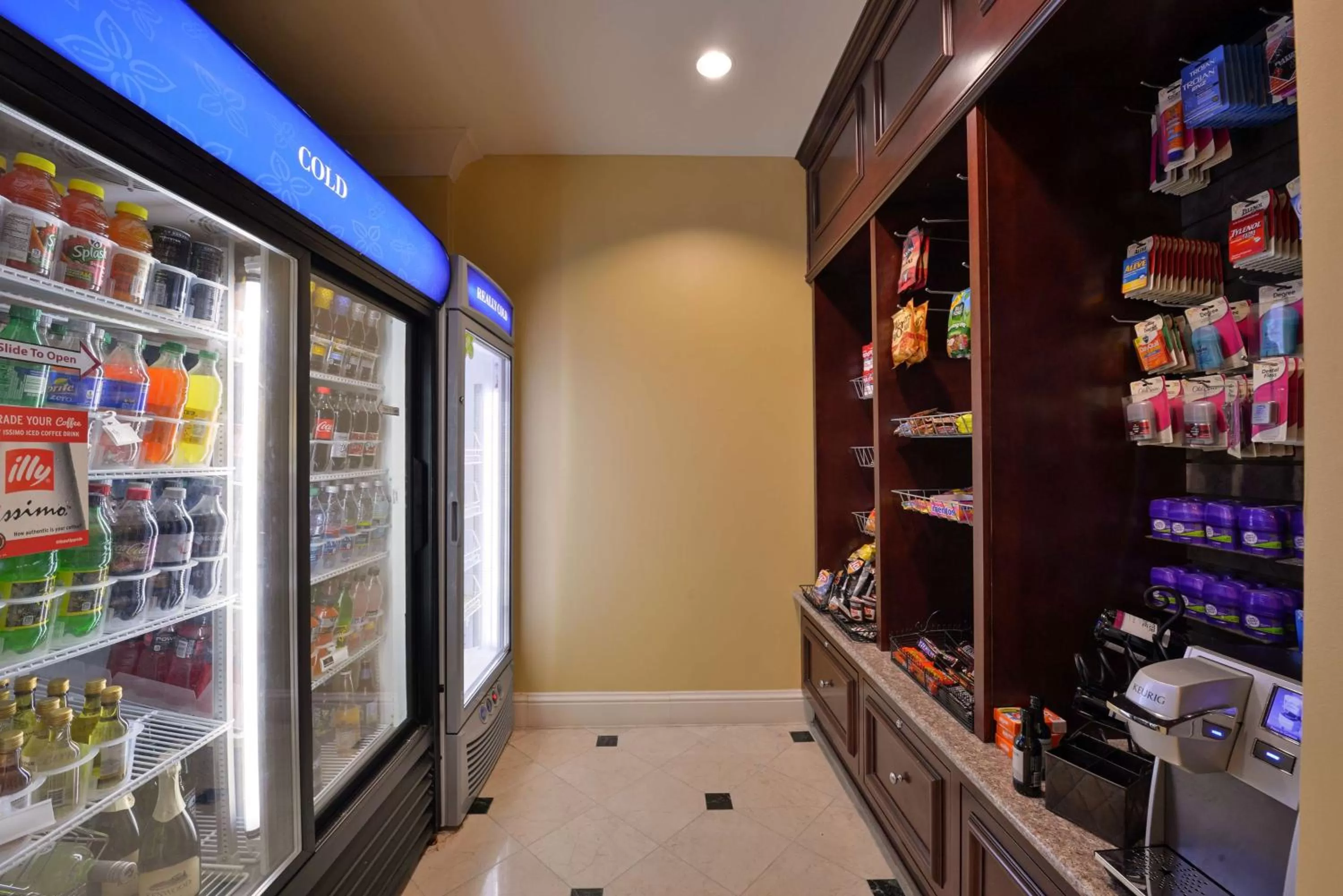 Restaurant/places to eat in Hilton Garden Inn Columbia