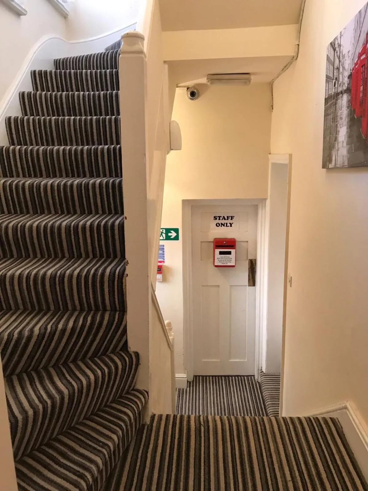 Facade/entrance in Eurobar & Hotel