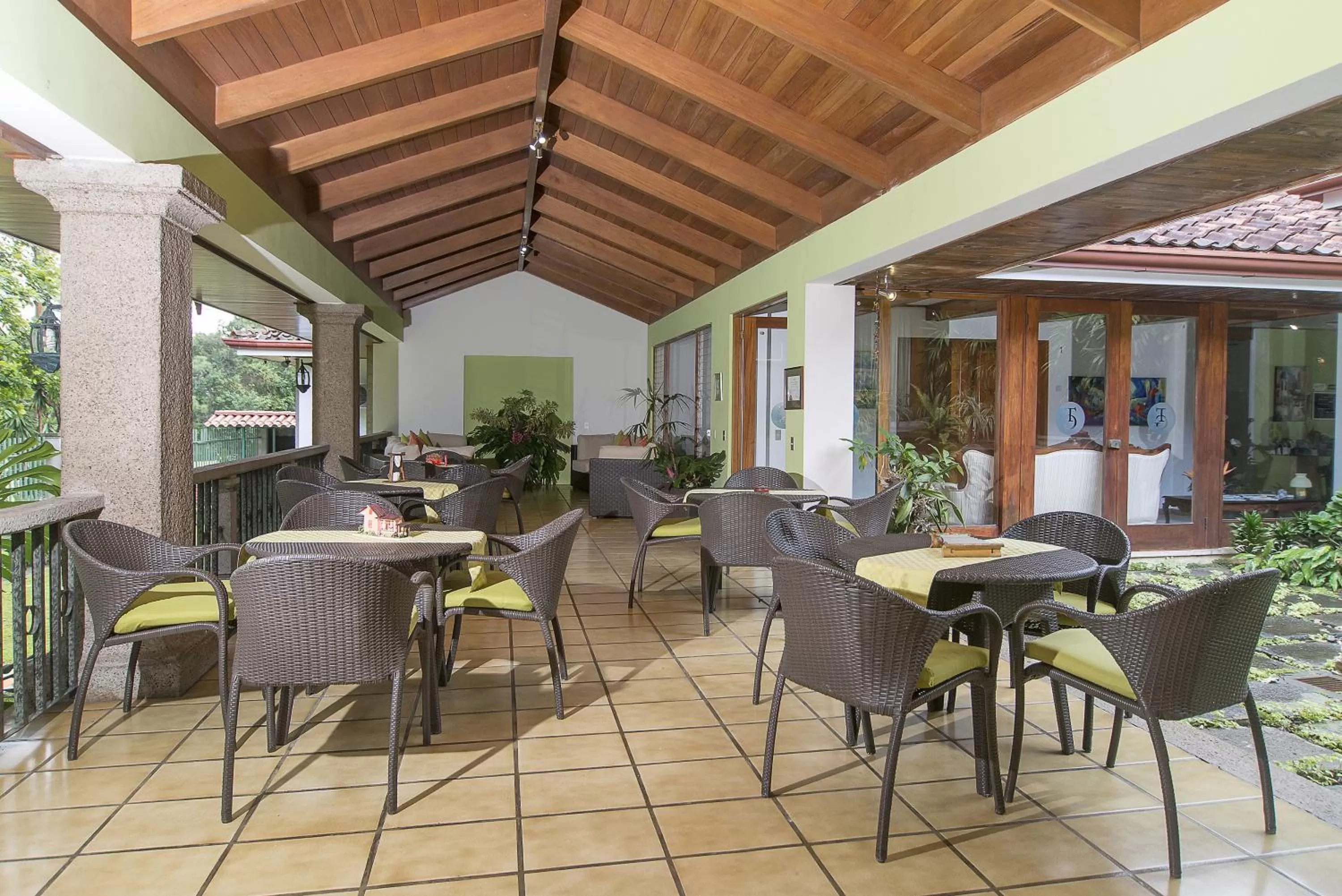 Restaurant/places to eat in Terrazas de Golf Boutique Hotel