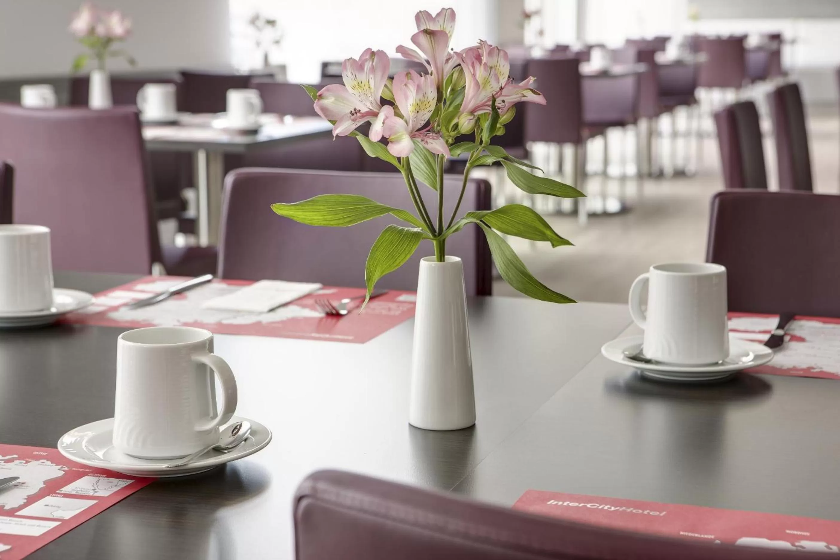Restaurant/places to eat in IntercityHotel Ingolstadt