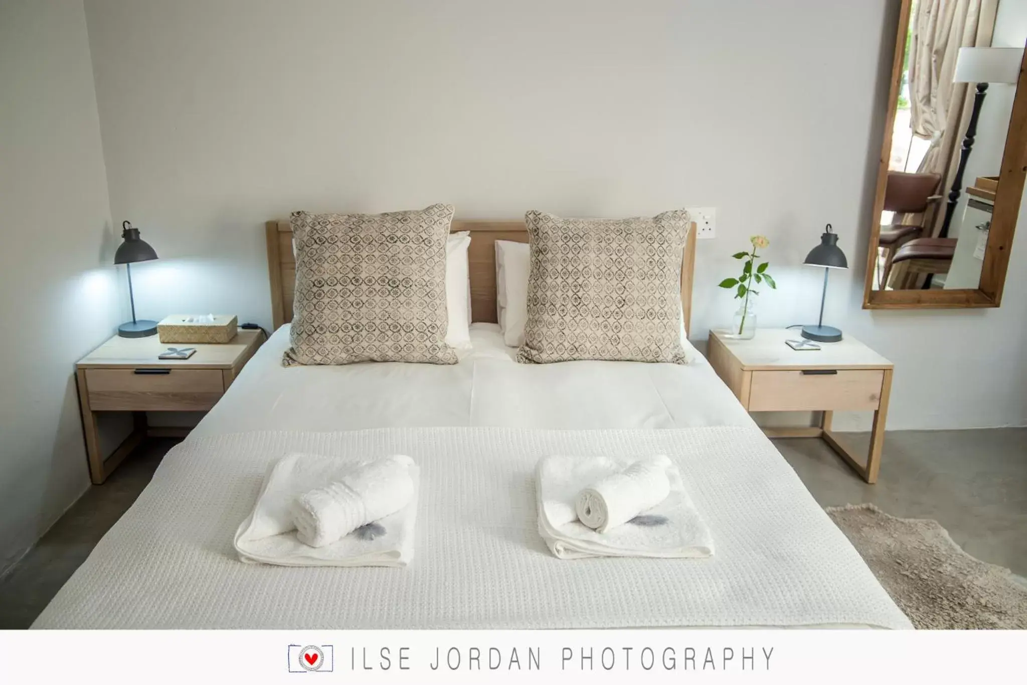 Double Room with Patio - single occupancy in Raw Karoo Guest House Double Room with Patio - single occupancy in Raw Karoo Guest House