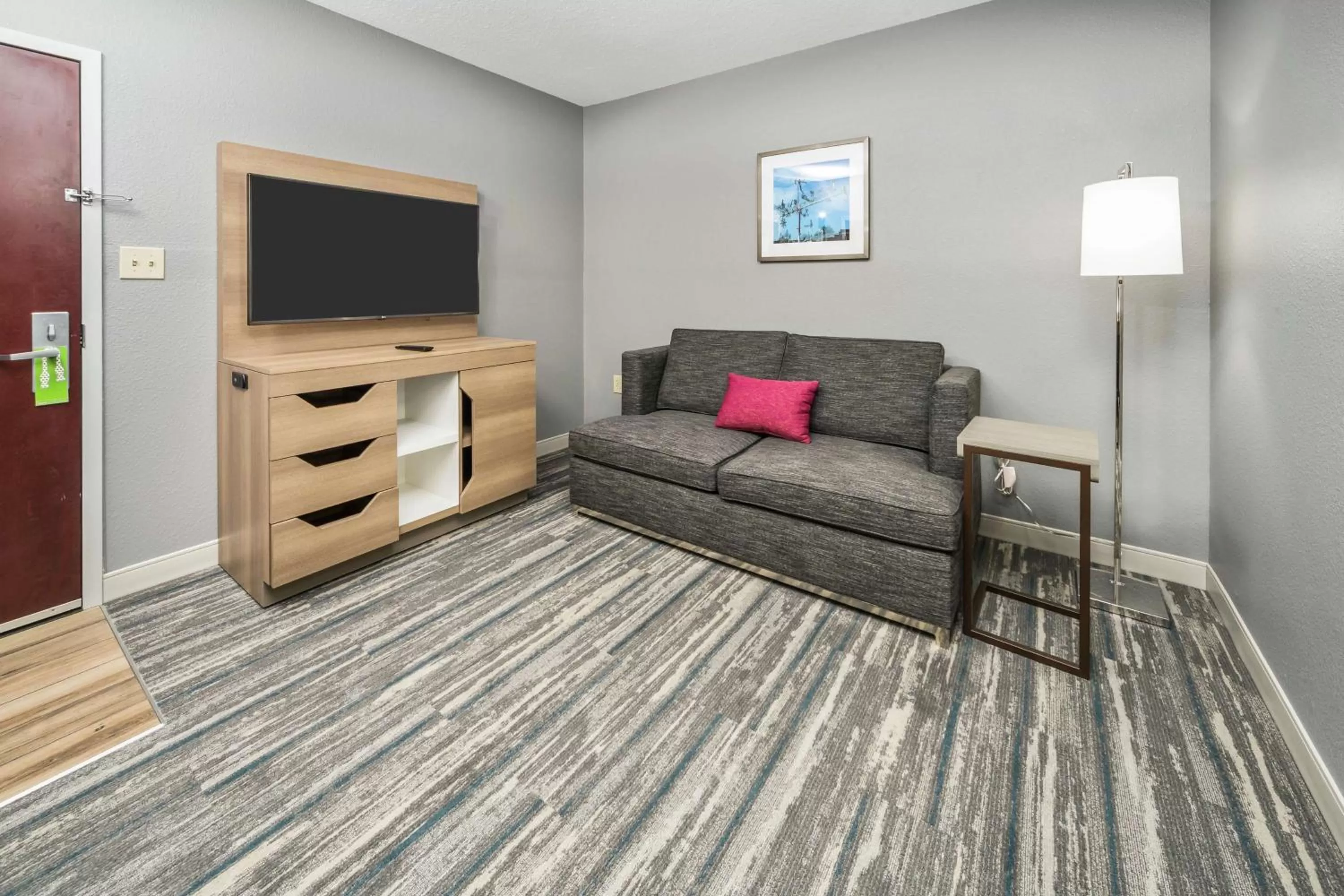 Living room in Hampton Inn Wilson Downtown