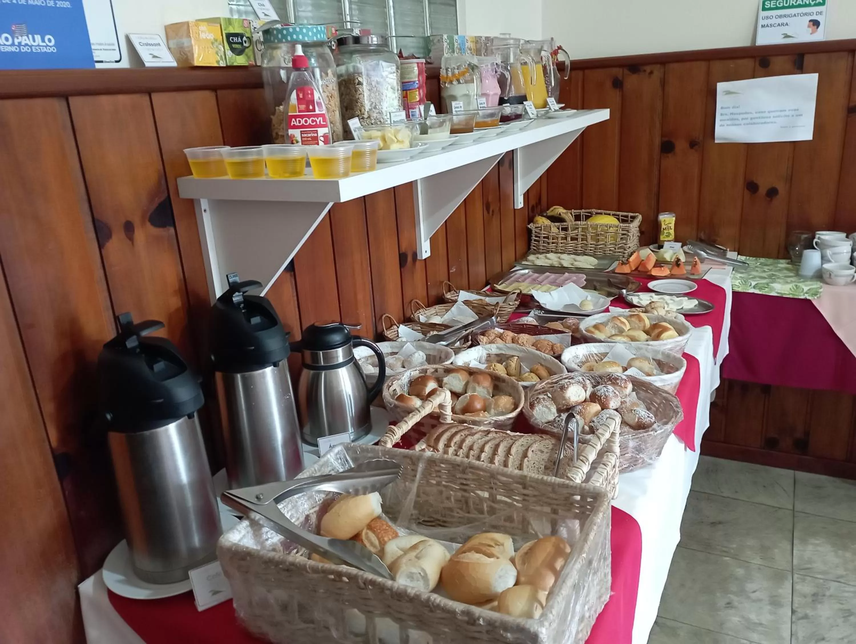 Breakfast in Pousada Curumi