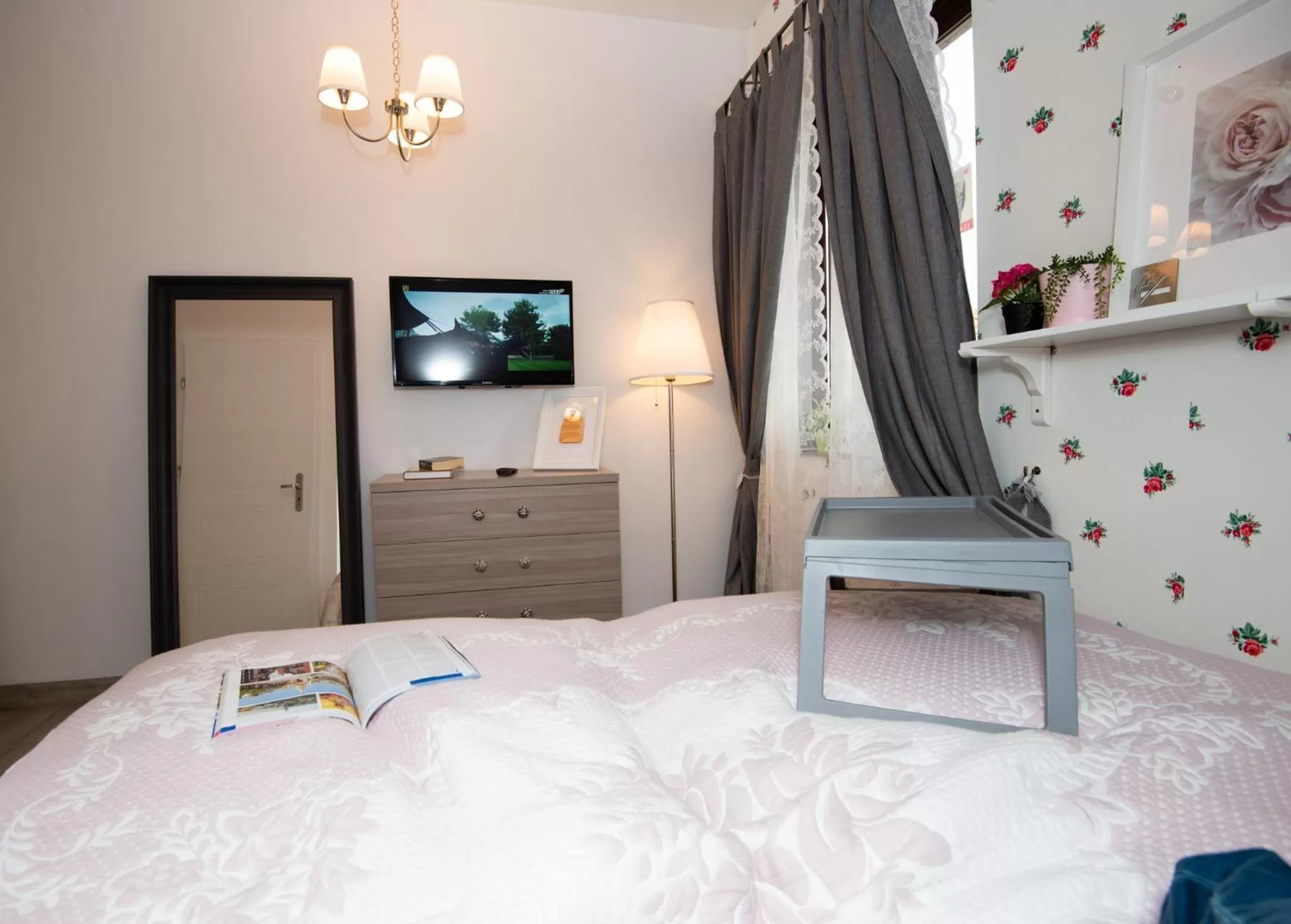 Bed in Pokoje w Starej Karczmie - by Upstairs