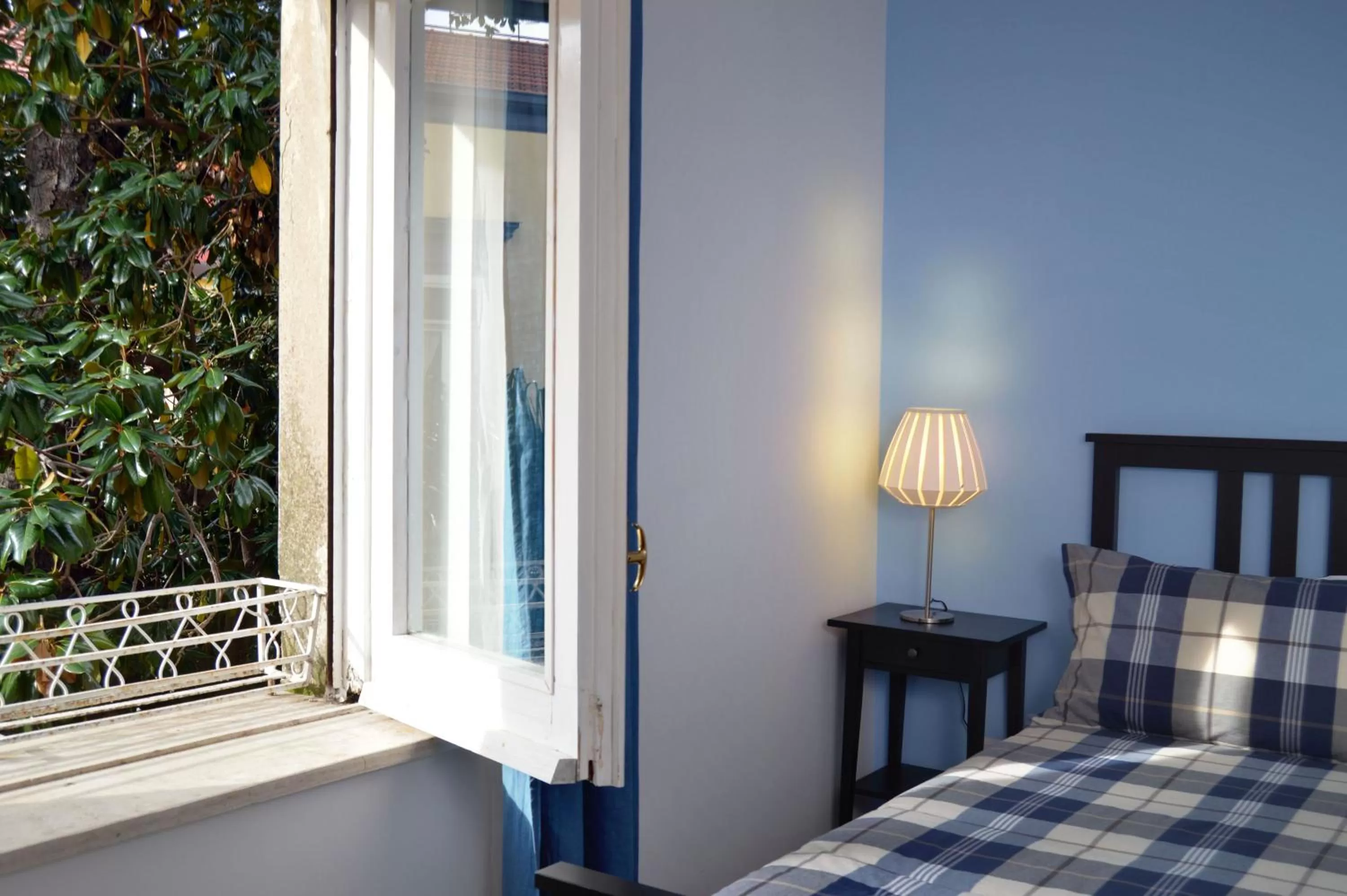 Photo of the whole room, Bed in La Locanda Dell'Arte-Museo