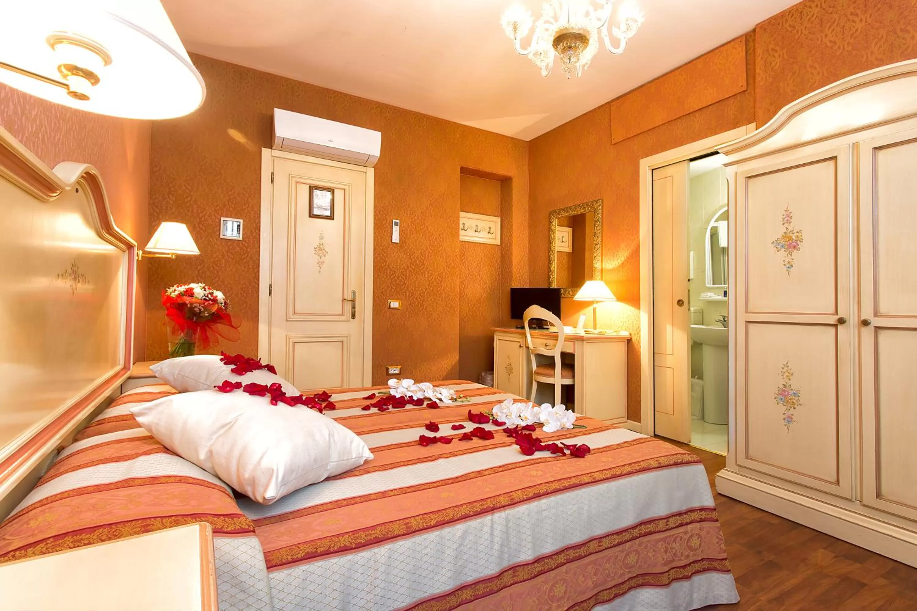 Bed in Hotel Conterie