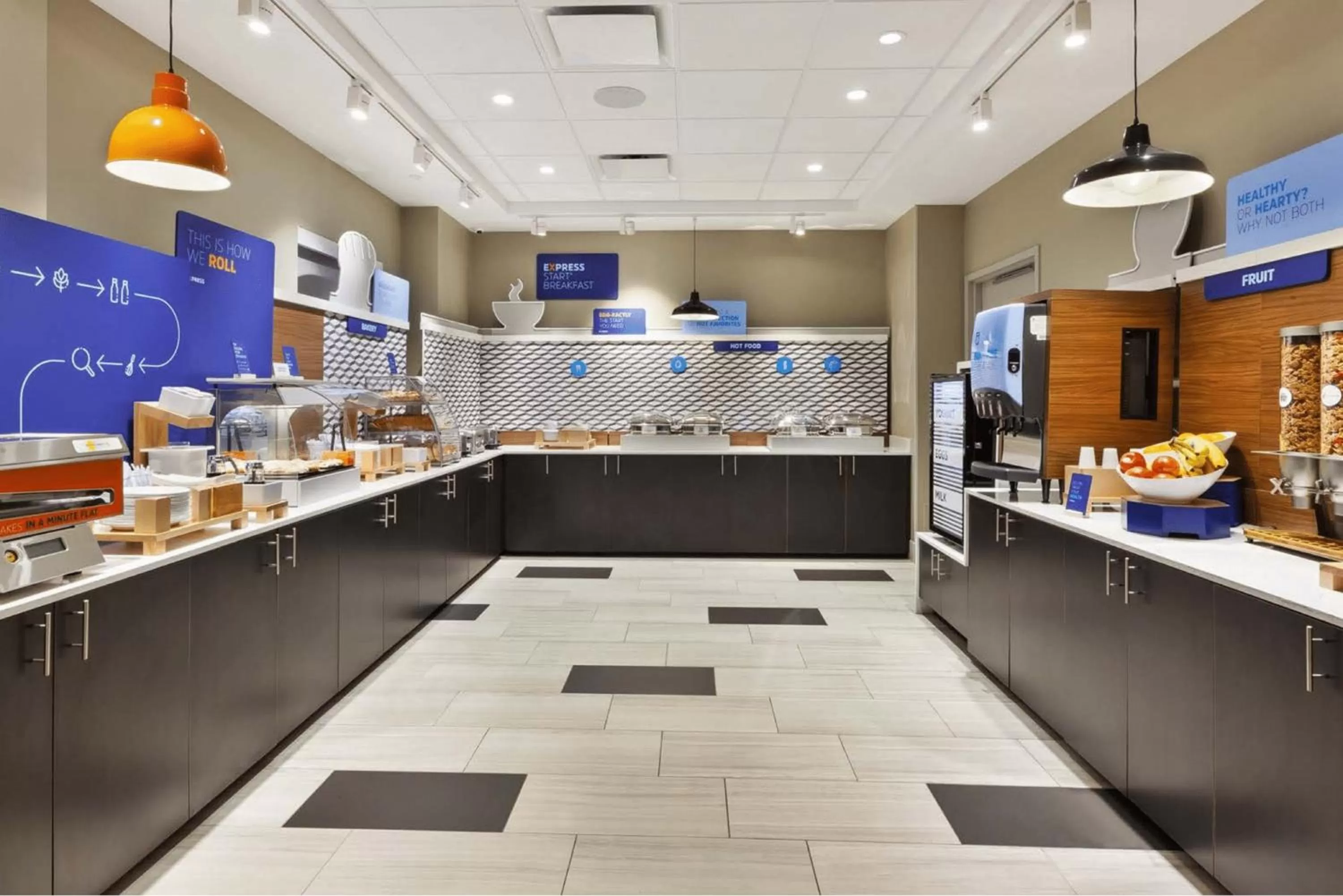 Food in Holiday Inn Express & Suites Jersey City - Holland Tunnel by IHG