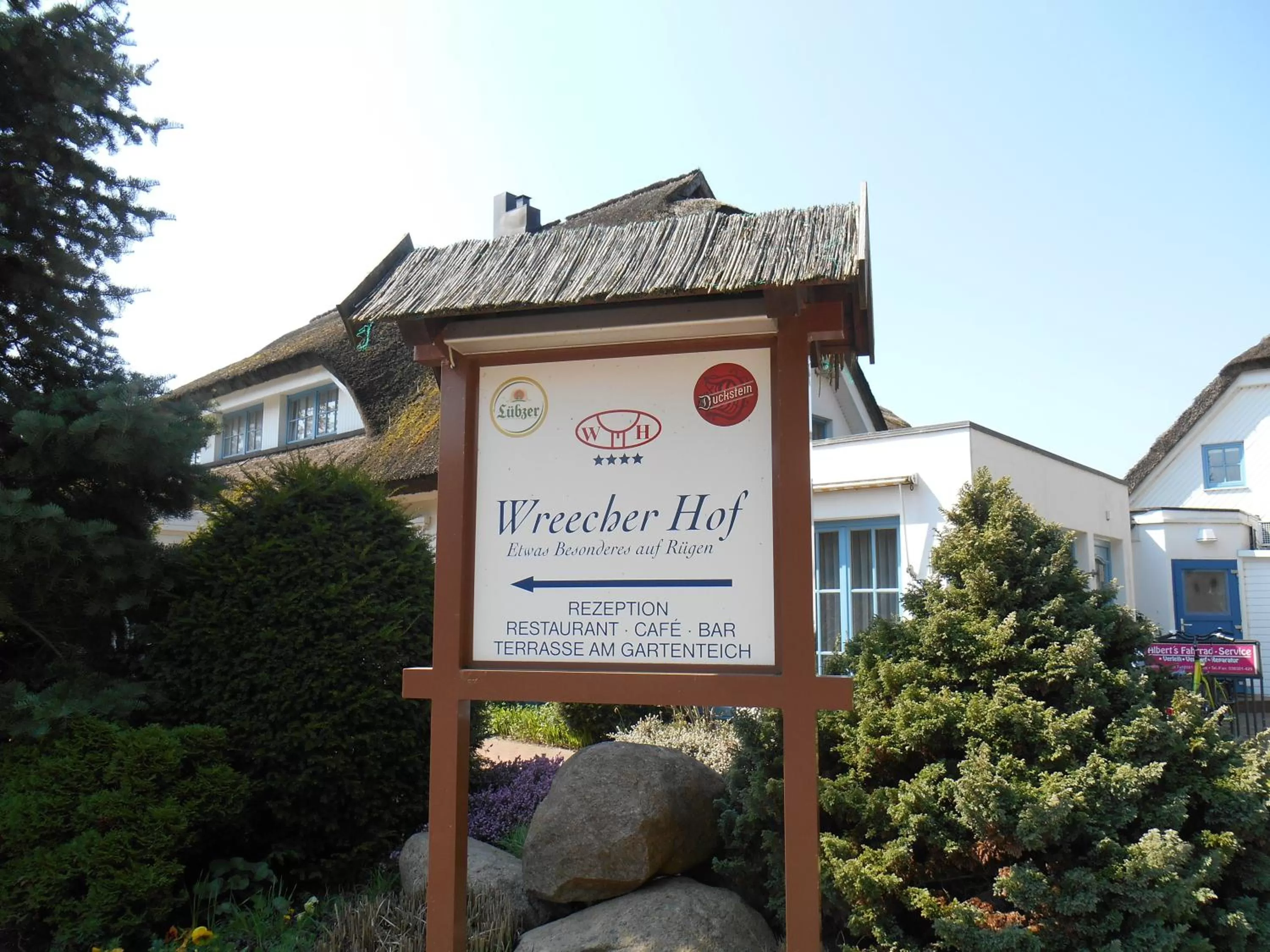 Facade/entrance in Landhotel Kastanienallee Putbus