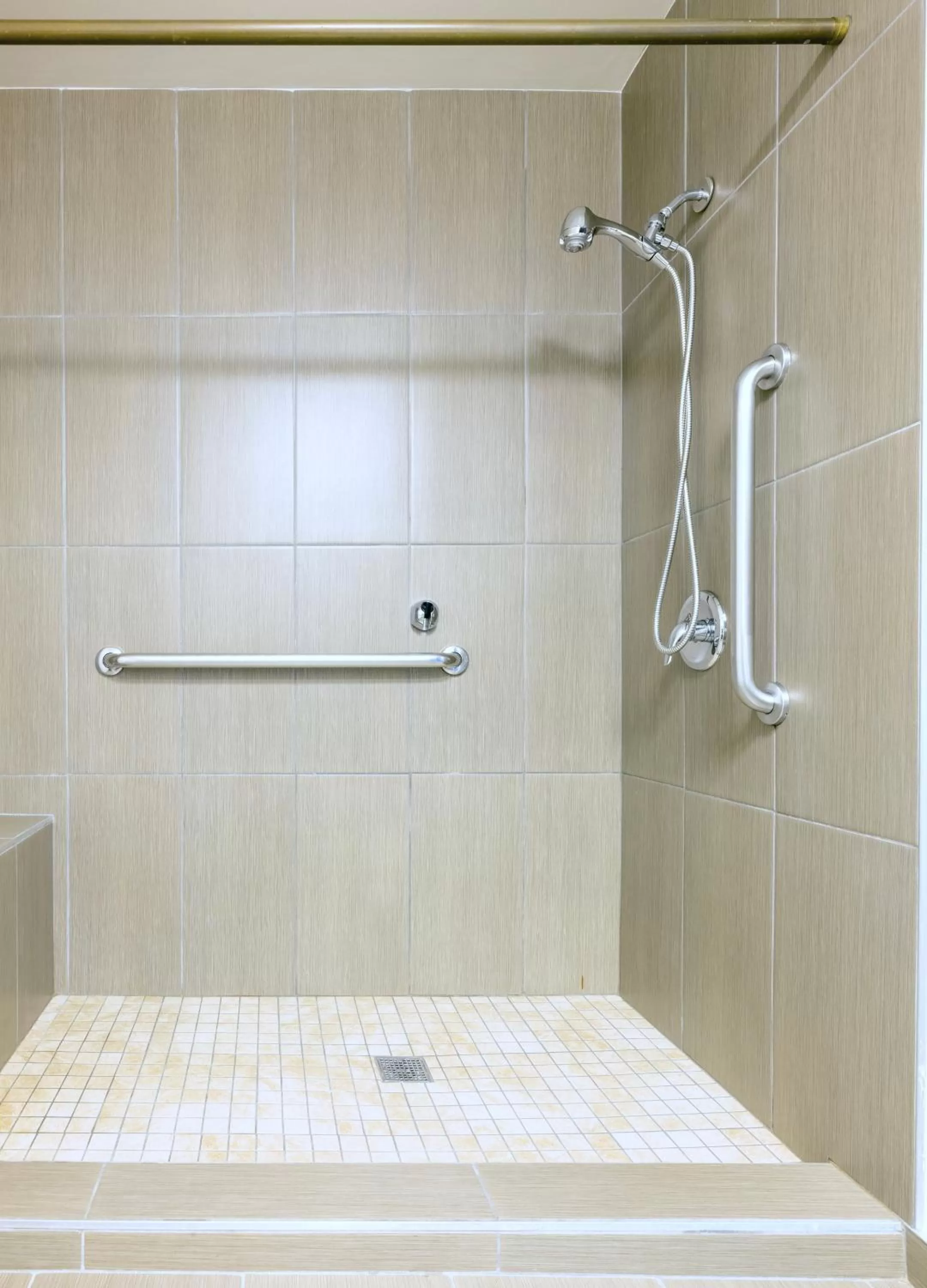 Shower in Days Inn by Wyndham Santa Monica