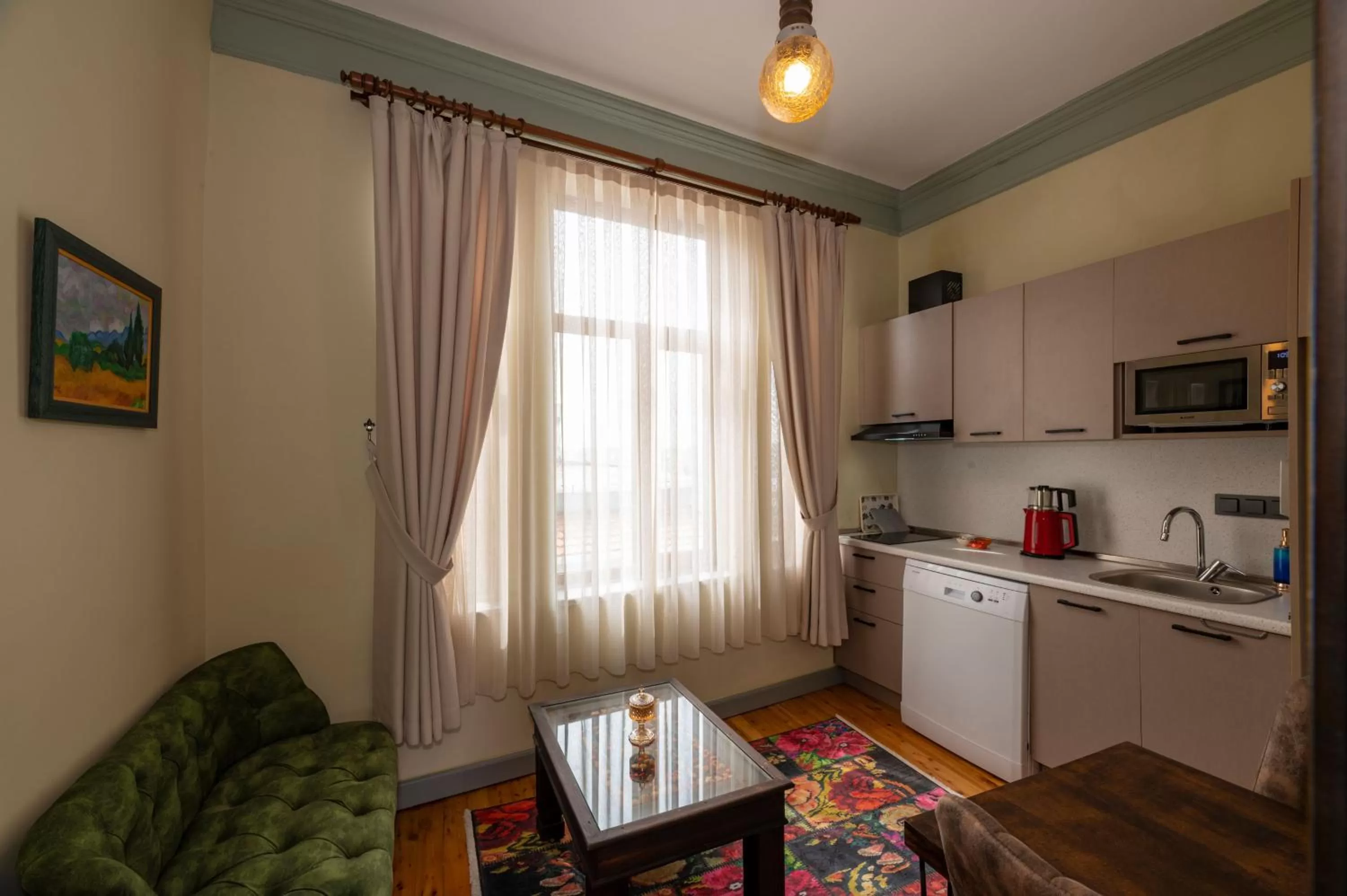 Kitchen or kitchenette in O'Pera Okanlı Suites