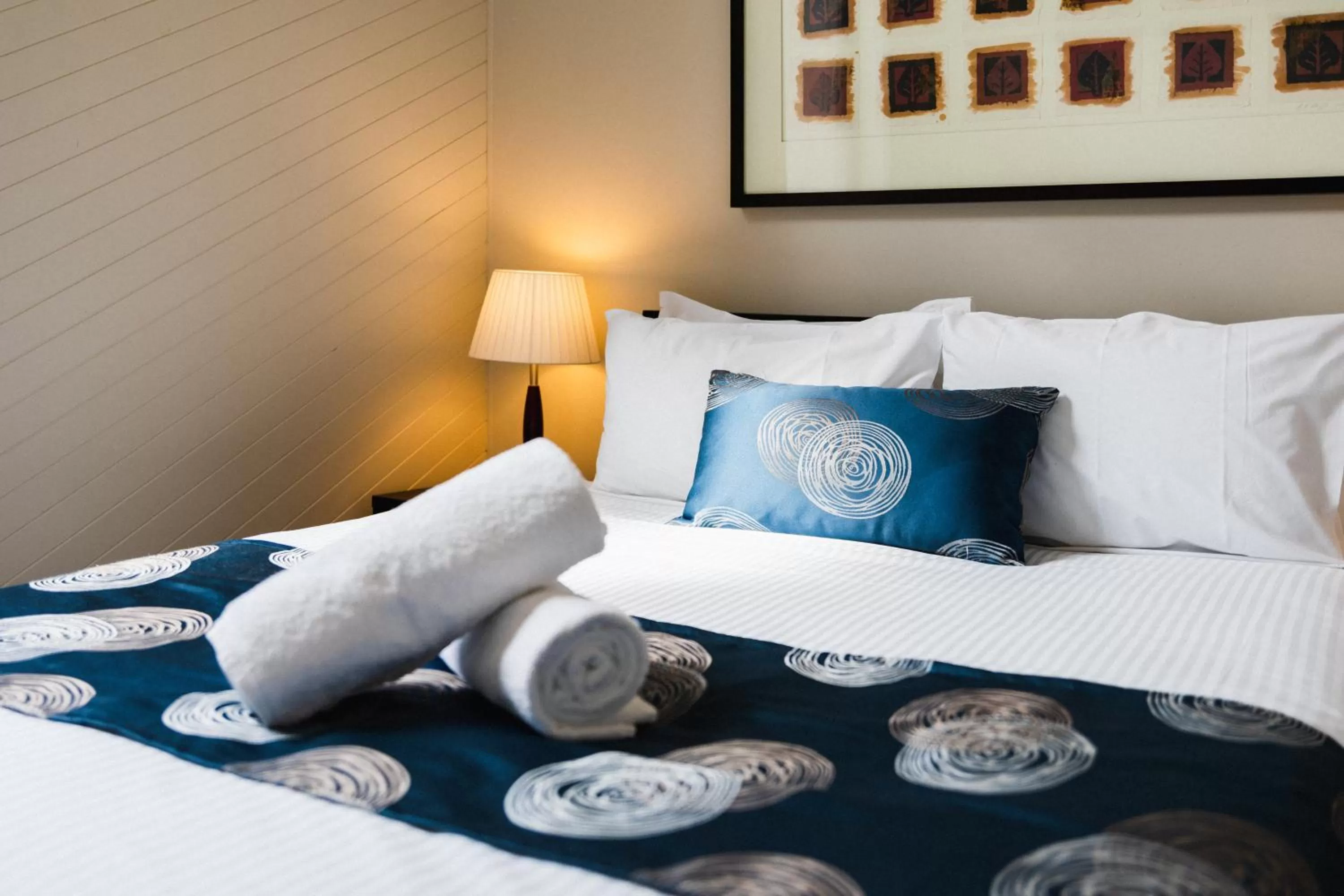 Bed in Whitecrest Eco Apartments Great Ocean Road