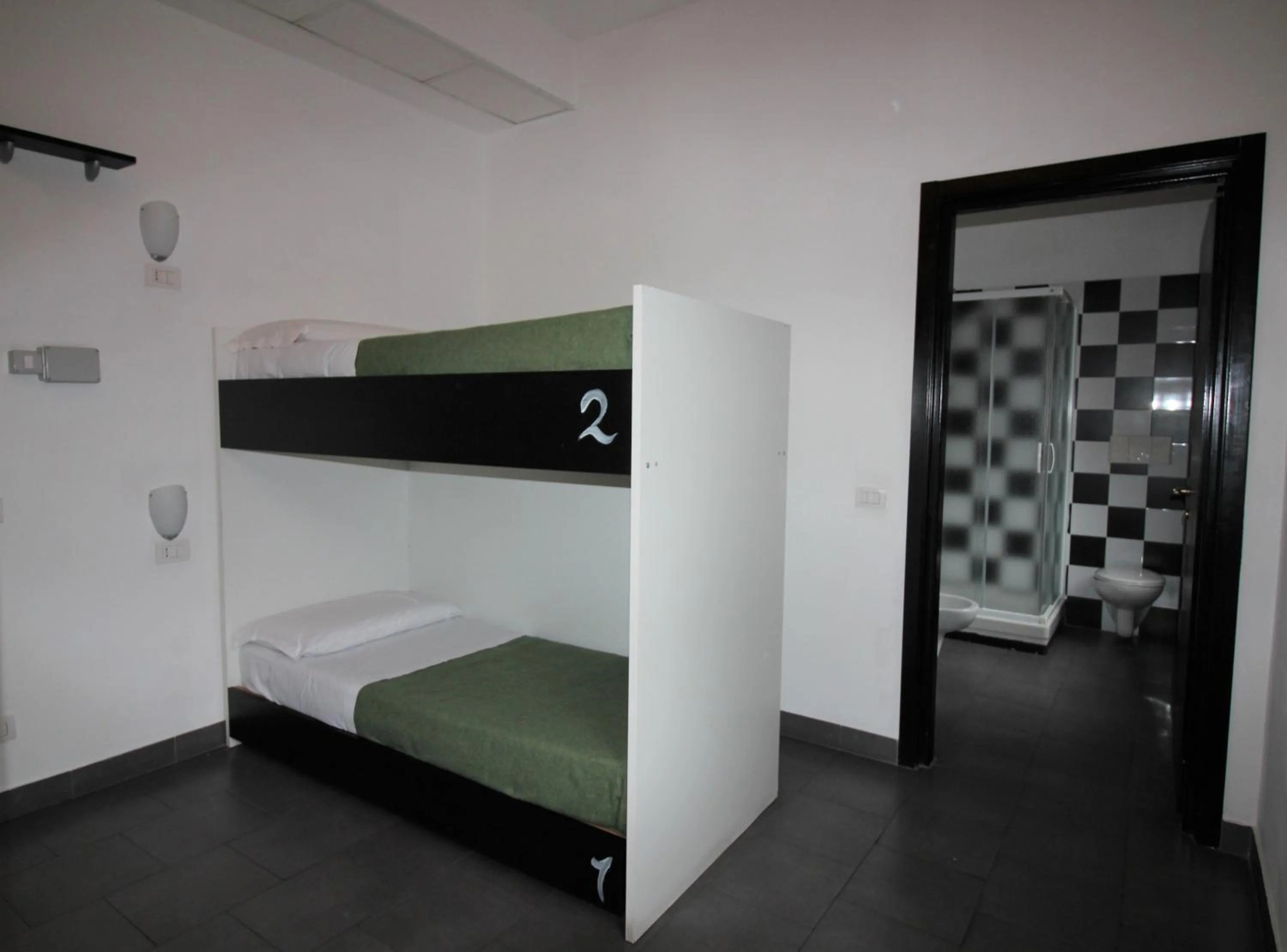 bunk bed, Bed in NEW GENERATION HOSTEL Milan center