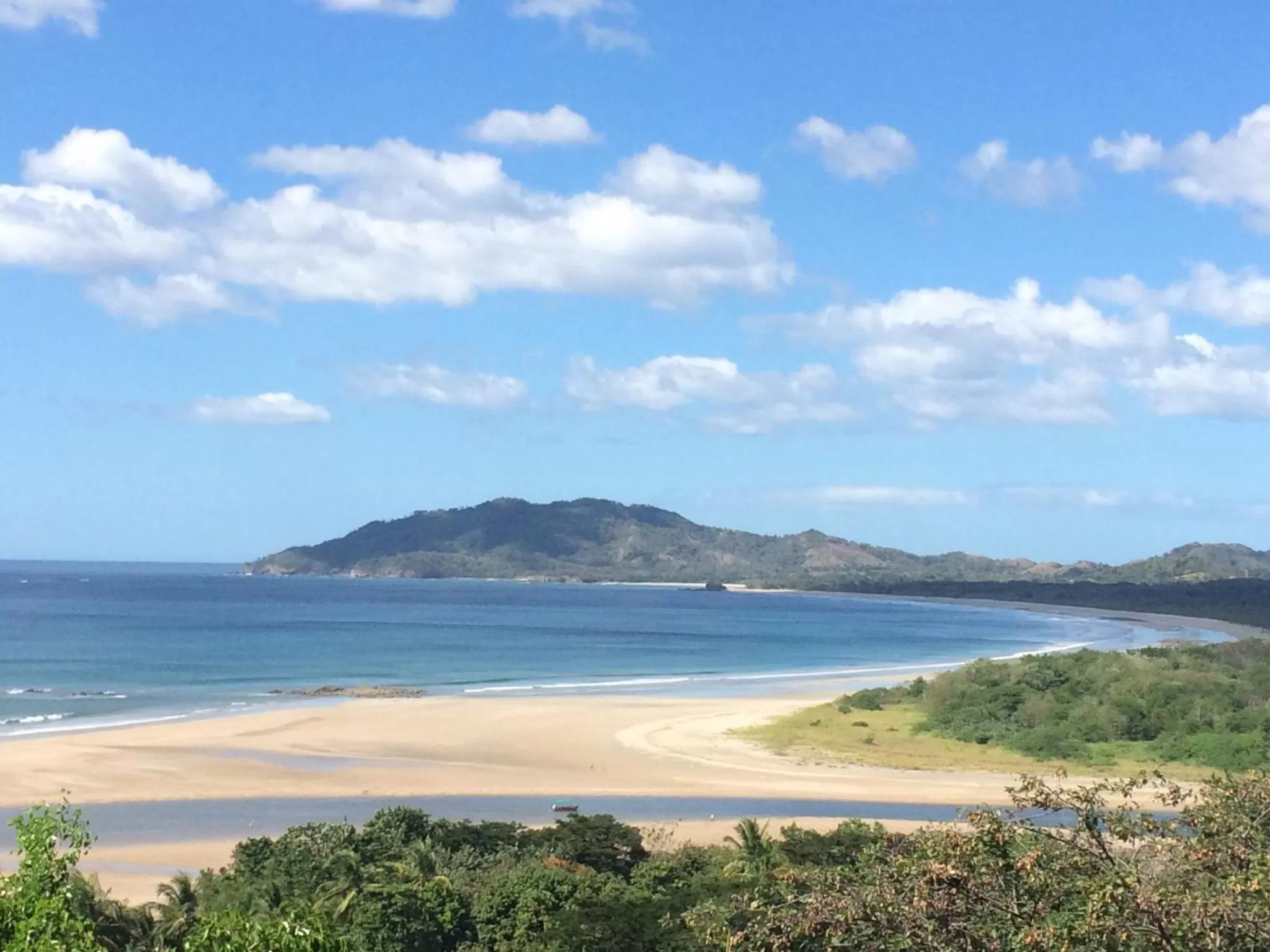 Beach in Tamarindo Sunshine