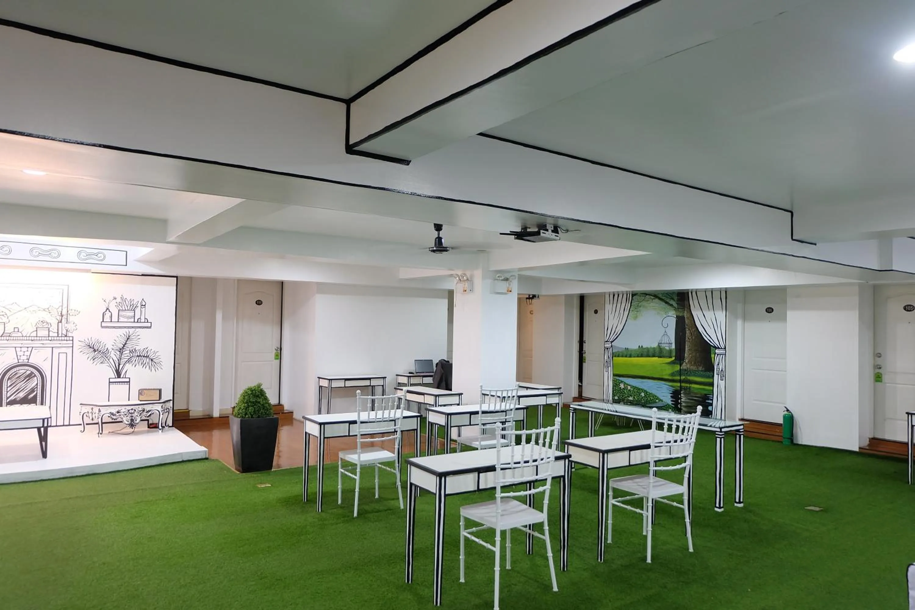 Decorative detail in Spaces Hotel Makati