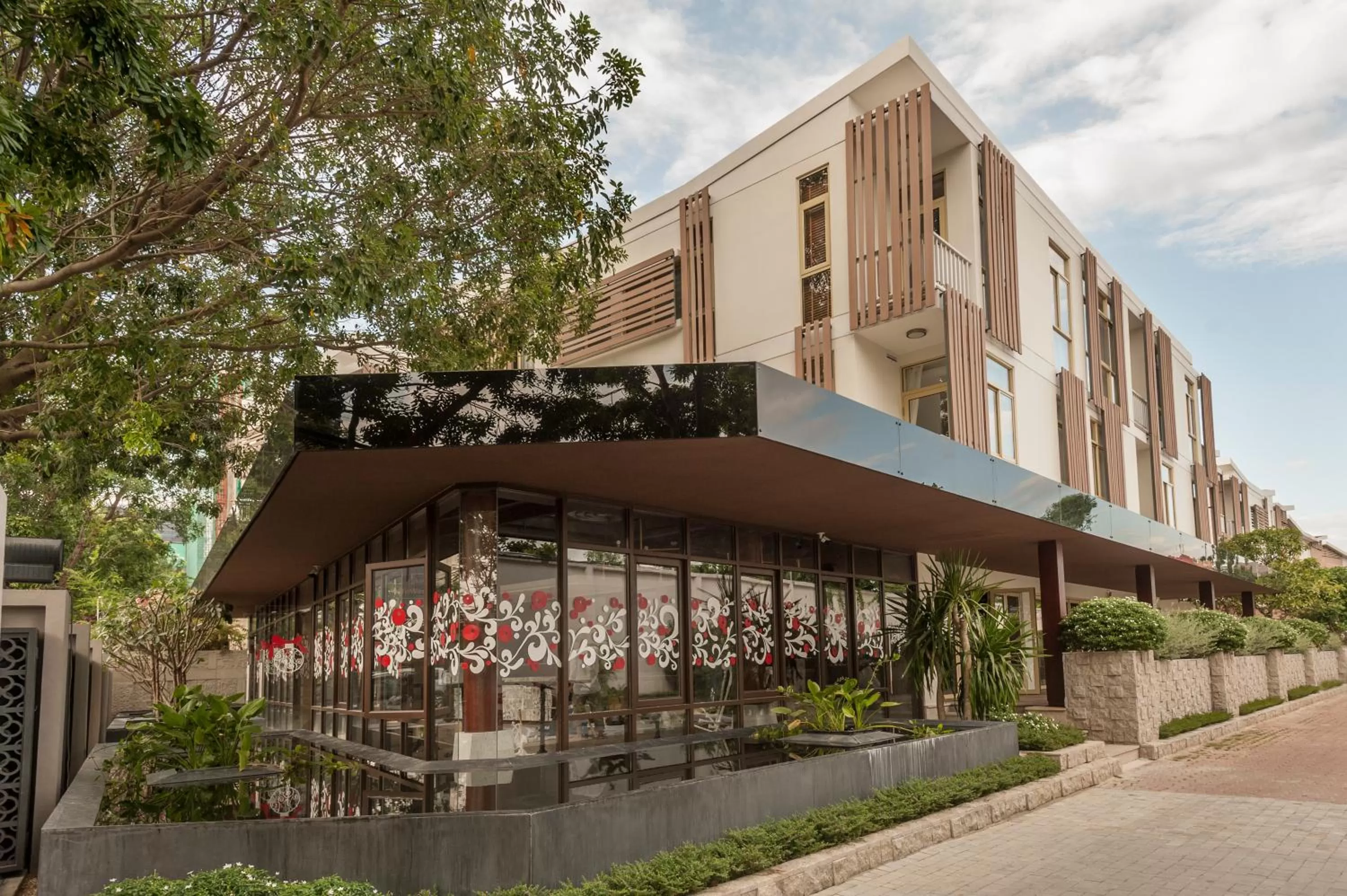 Decorative detail in Glenwood City Resort