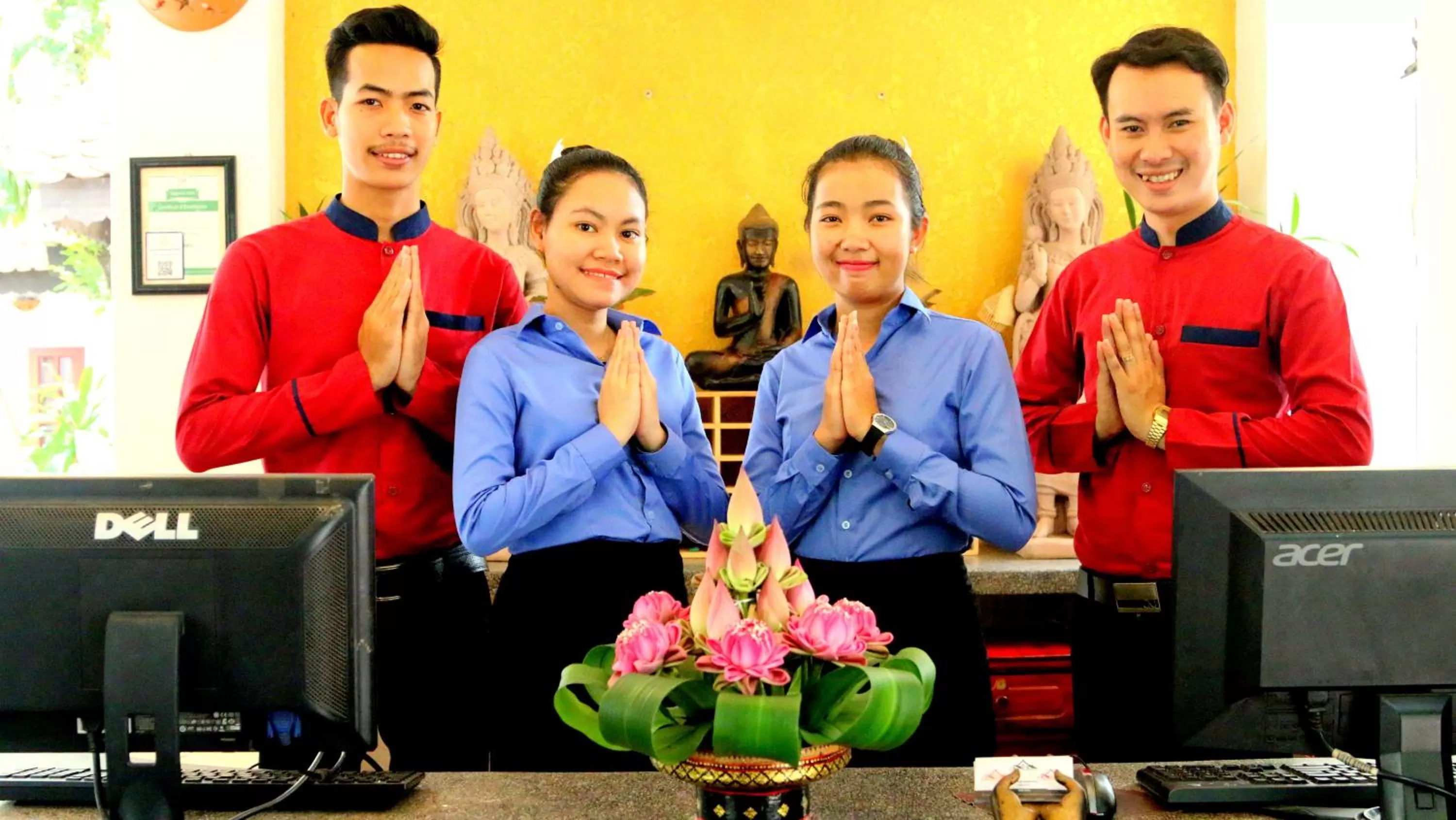 Staff in Villa Wat Damnak