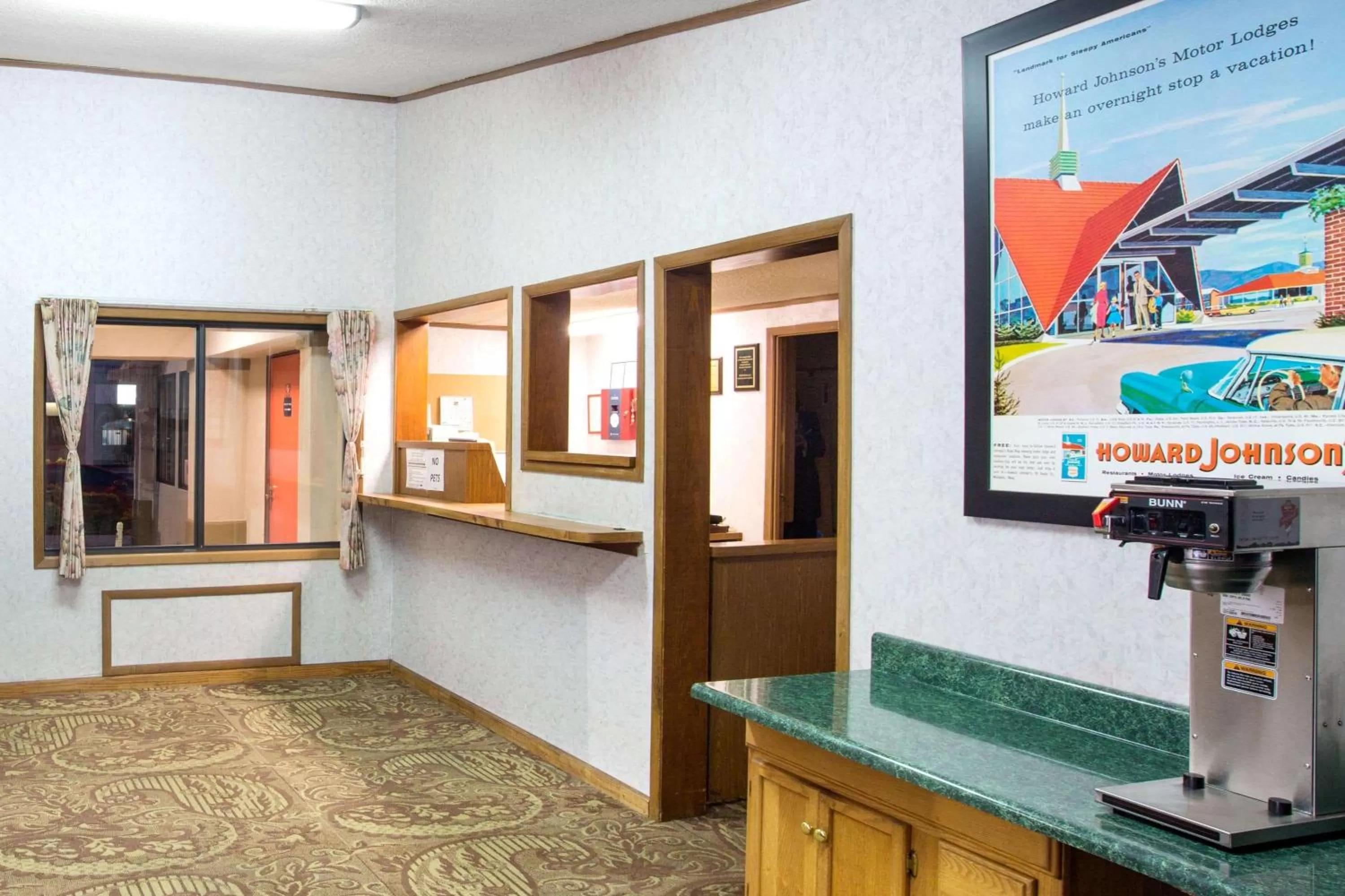Lobby or reception in Howard Johnson by Wyndham Wilmington