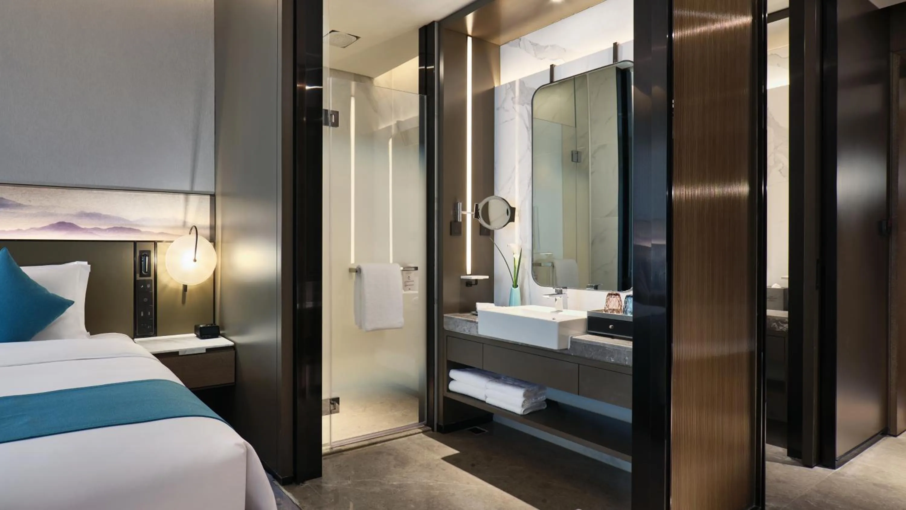 Bathroom, Bed in Crowne Plaza Wuhan Development Zone by IHG