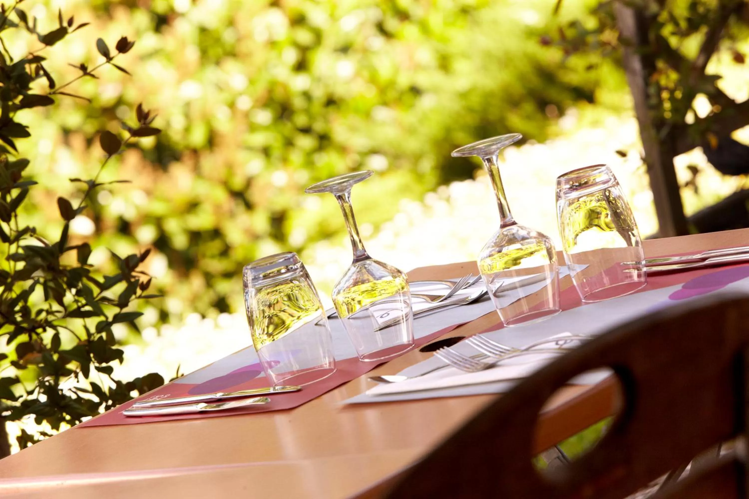 Restaurant/places to eat in Campanile Saint Quentin