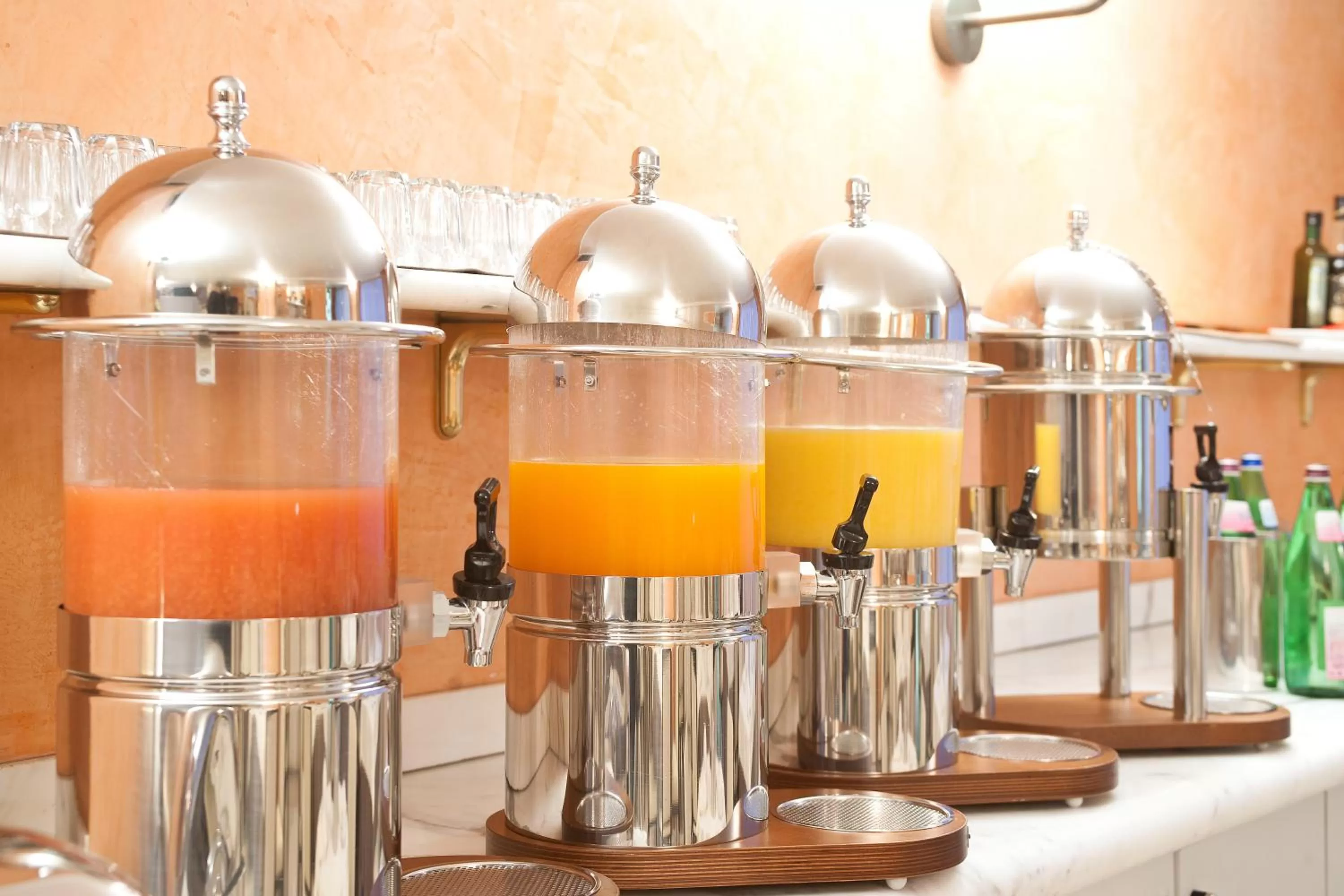 Restaurant/places to eat in Hotel Giberti & Spa