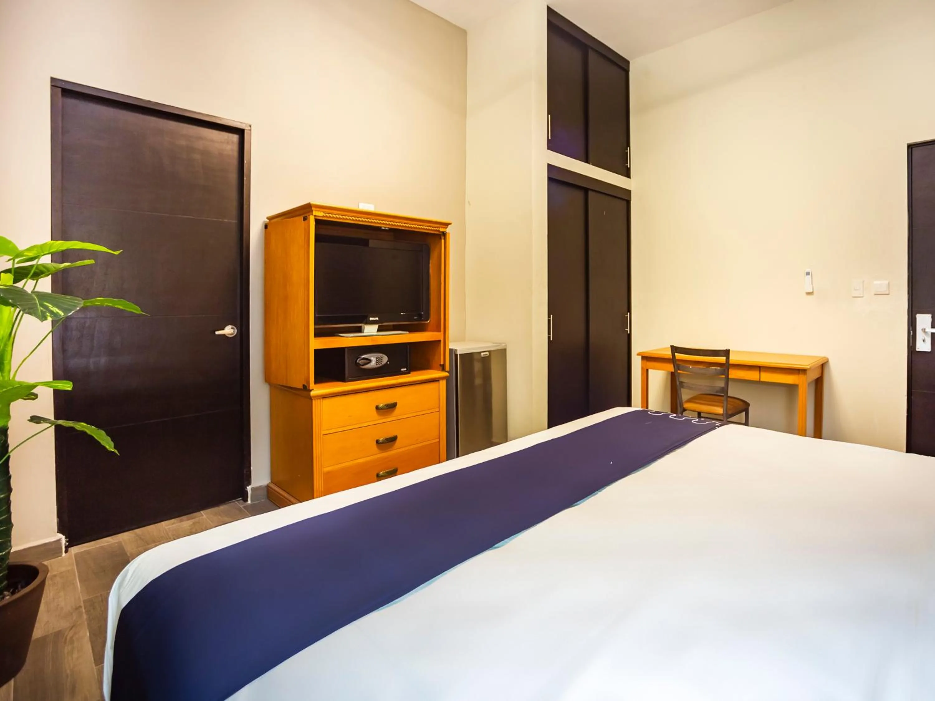 Bedroom, Bed in Hotel Boutique de Firma