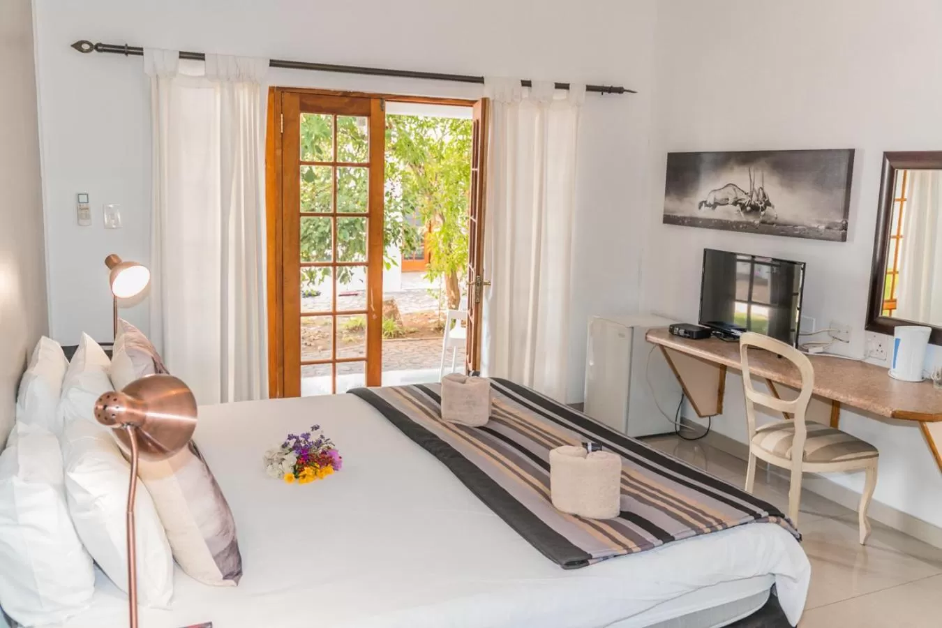 Photo of the whole room in Out of Africa Town Lodge