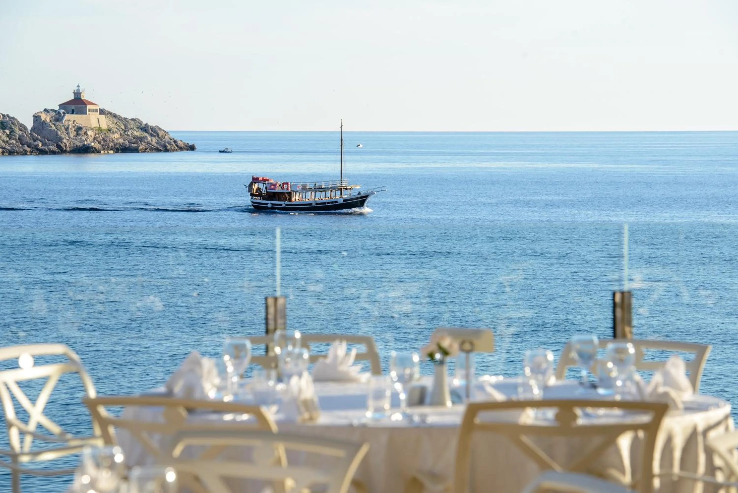 Patio in Royal Neptun Hotel
