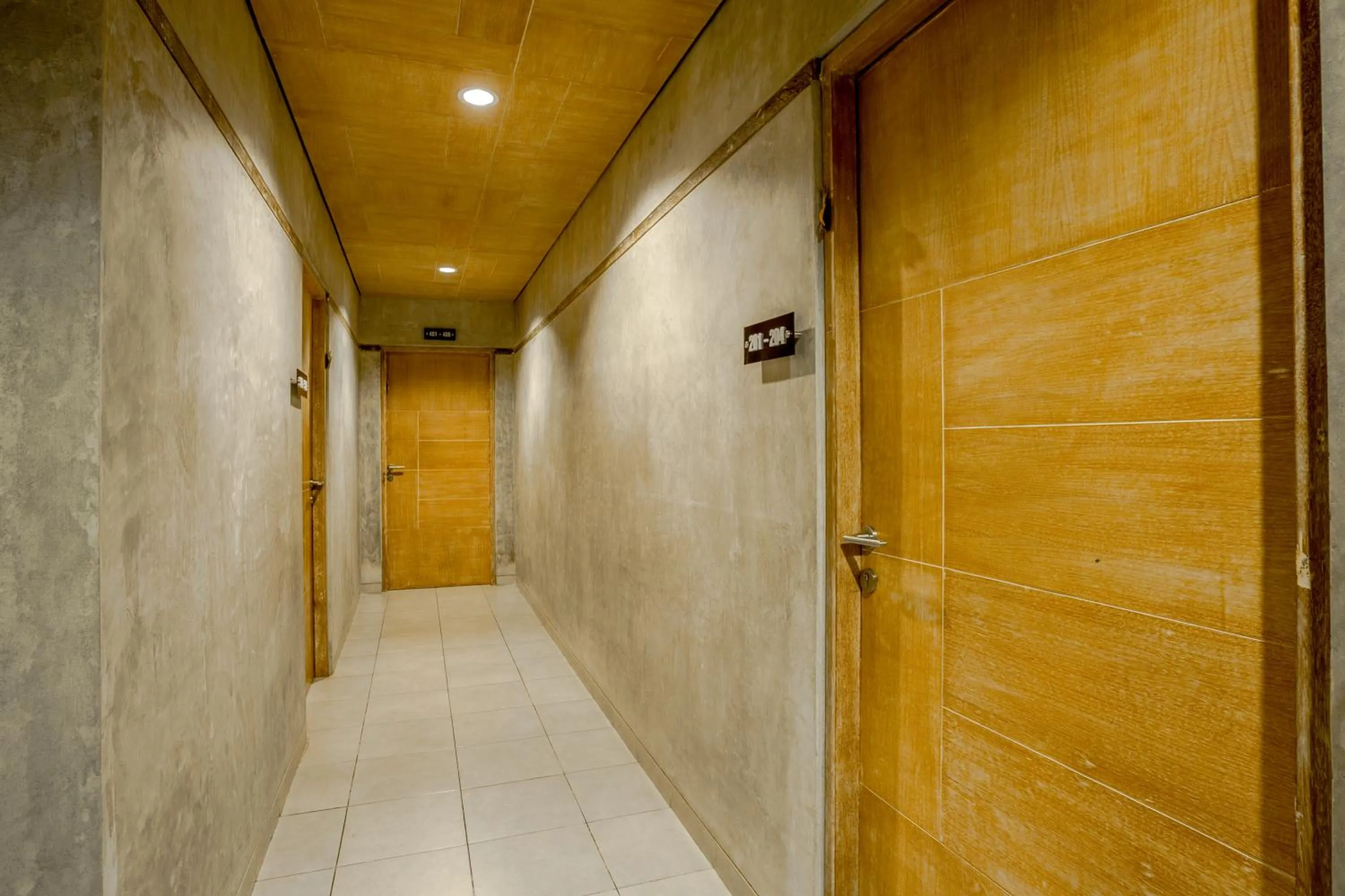 Area and facilities in Lokal Bali Hostel