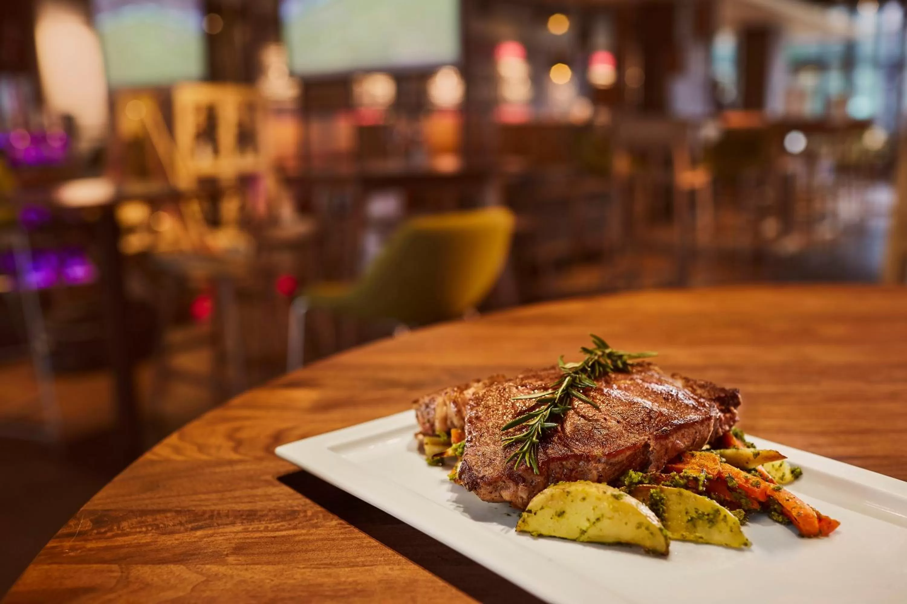 Restaurant/places to eat in Hotel Mercure Poznań Centrum