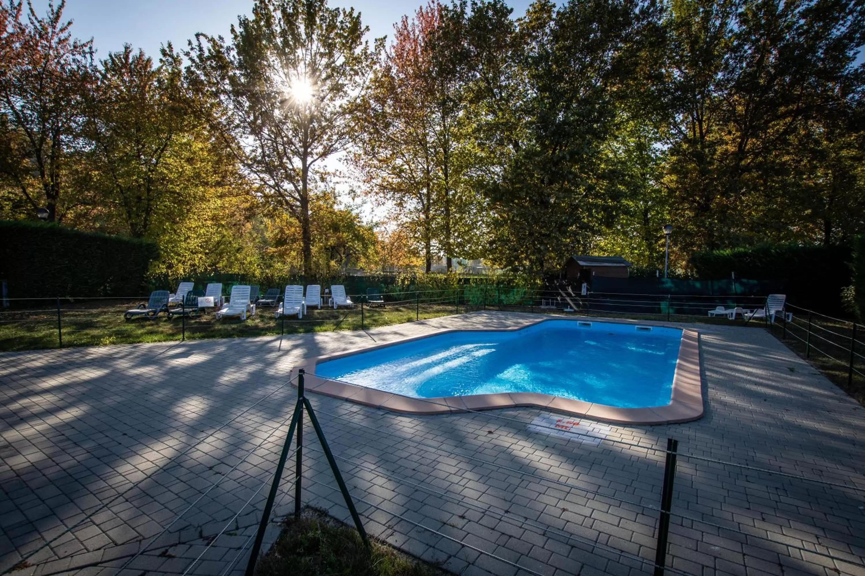 Albavillage Rooms & Camping