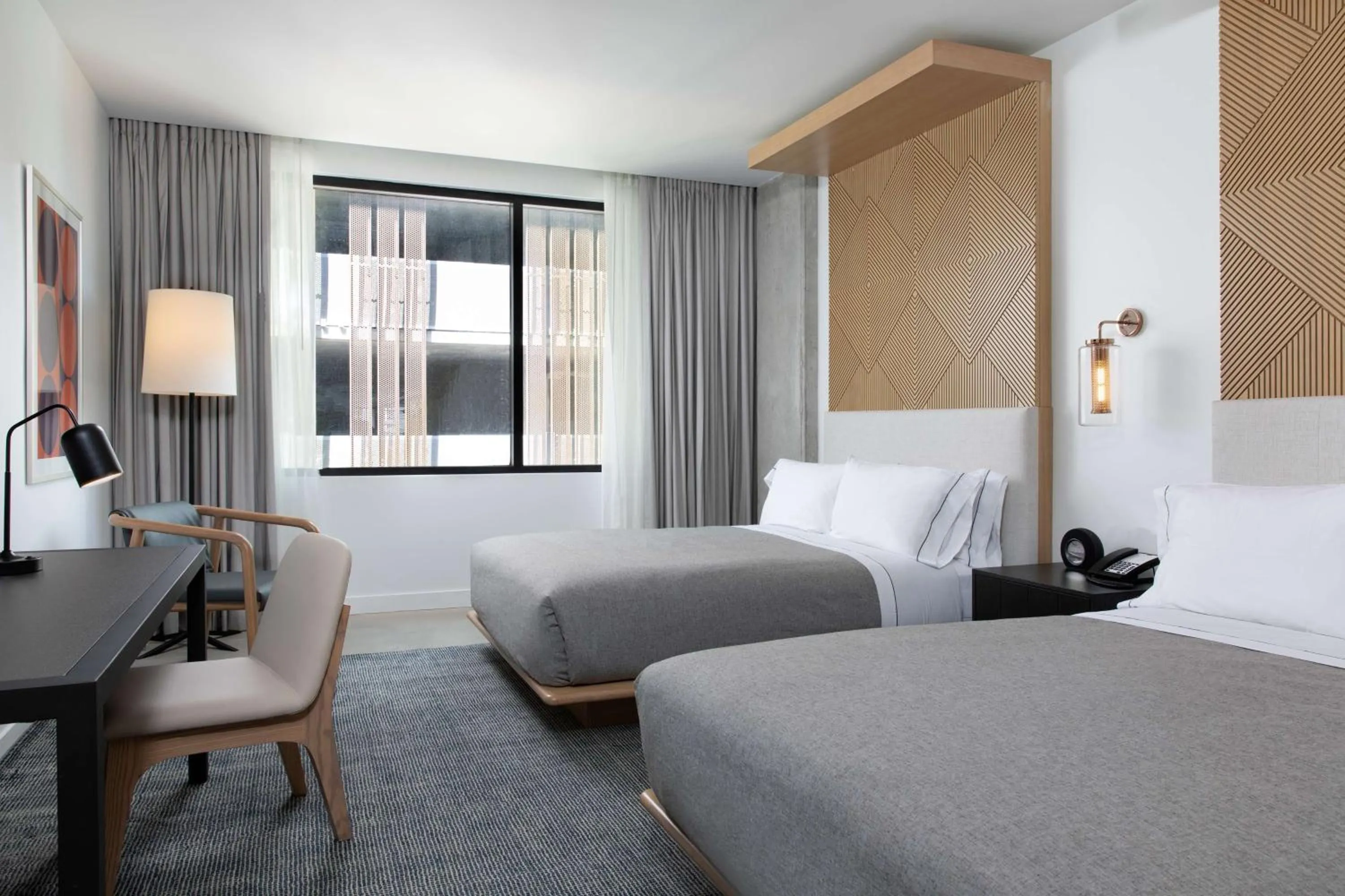 Bedroom, Bed in Canopy By Hilton Austin Downtown