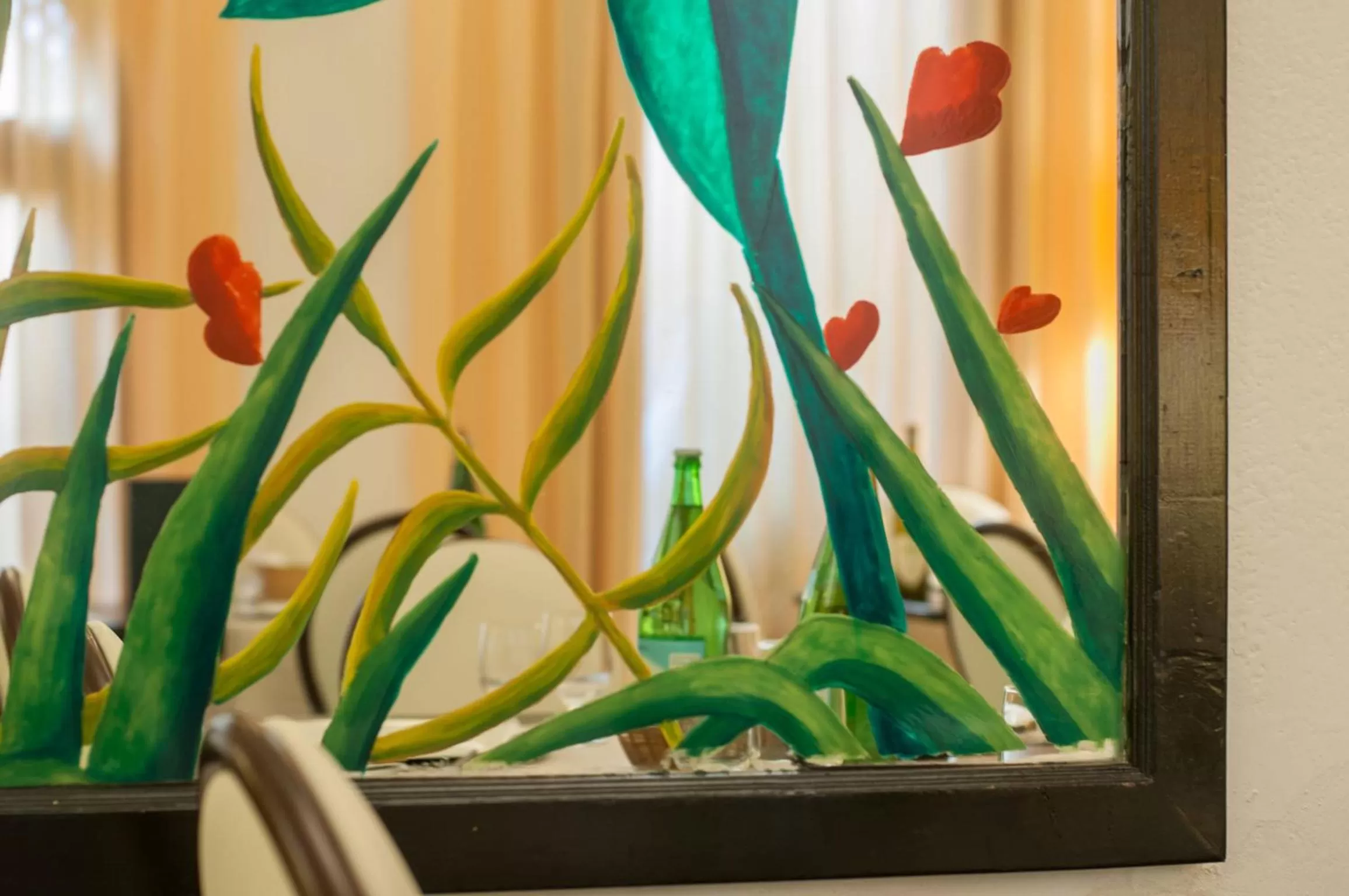 Restaurant/places to eat in Hotel Annabelle