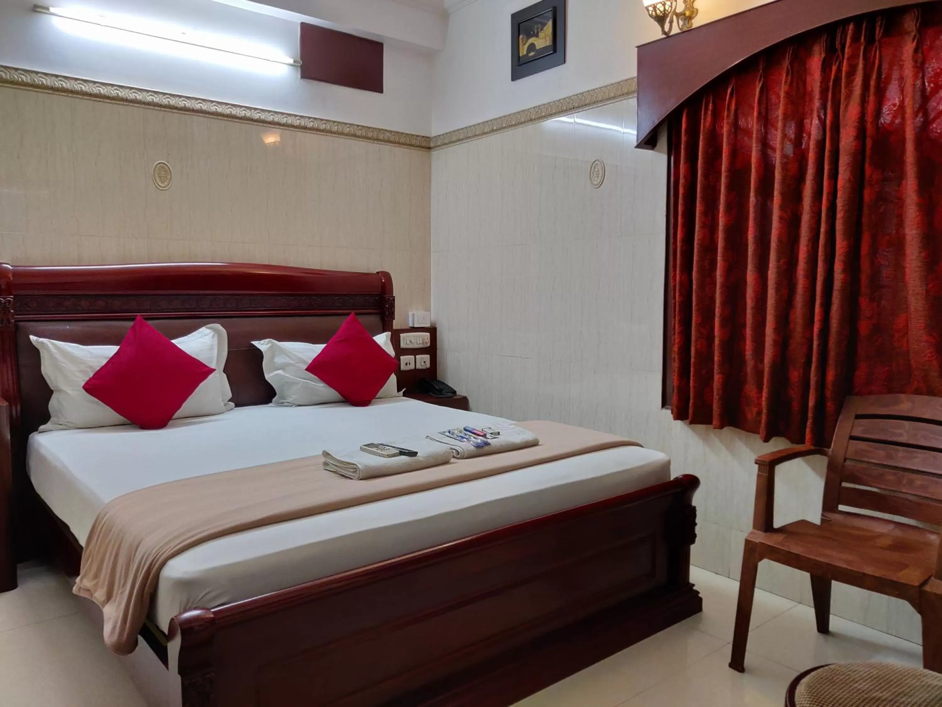 Bedroom, Bed in Grand View Residency Chennai