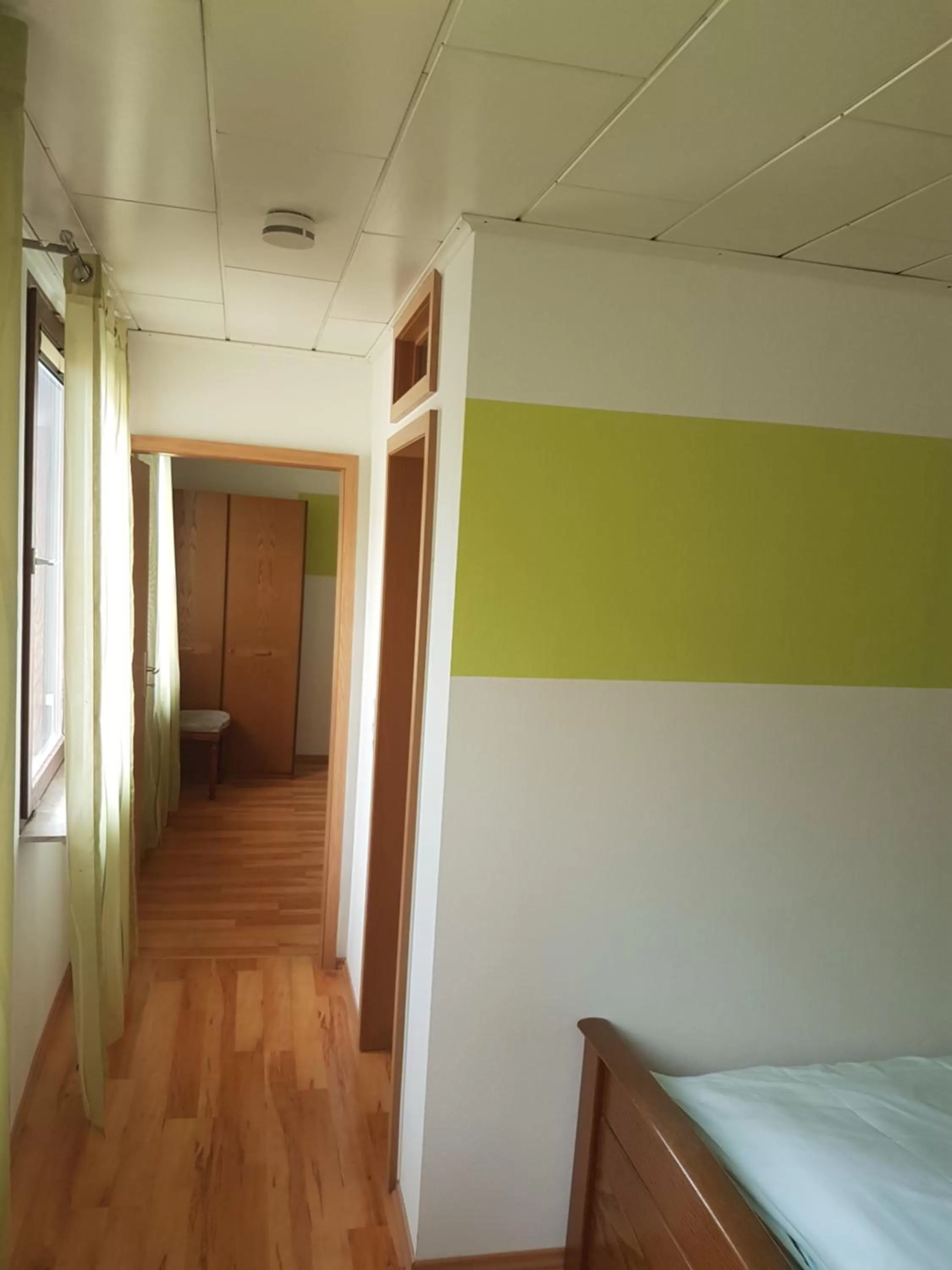 Bed in Bed and Breakfast - Rheingauer Hof