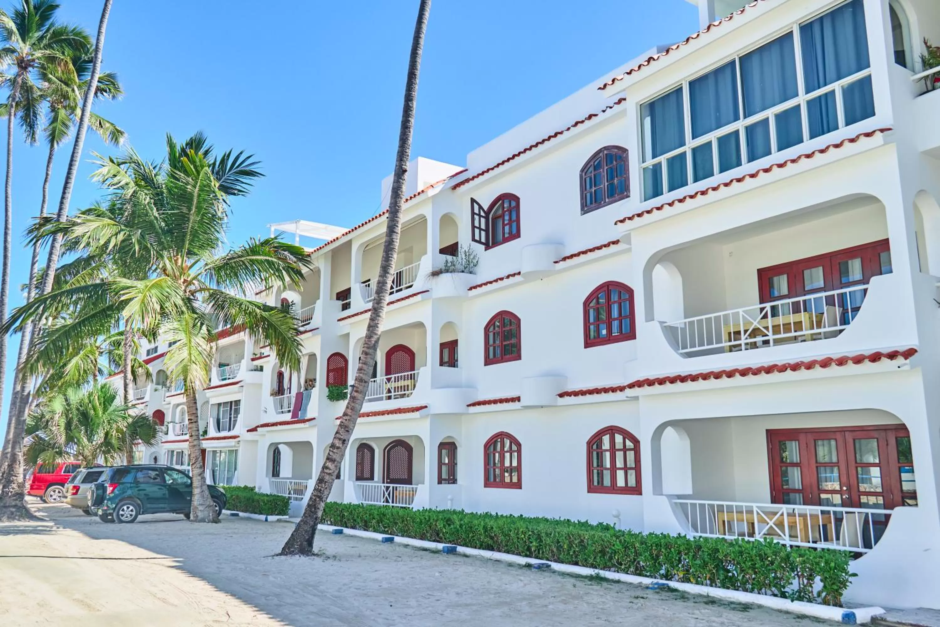 Property building in Flor del Mar Condo Punta Cana Beachfront
