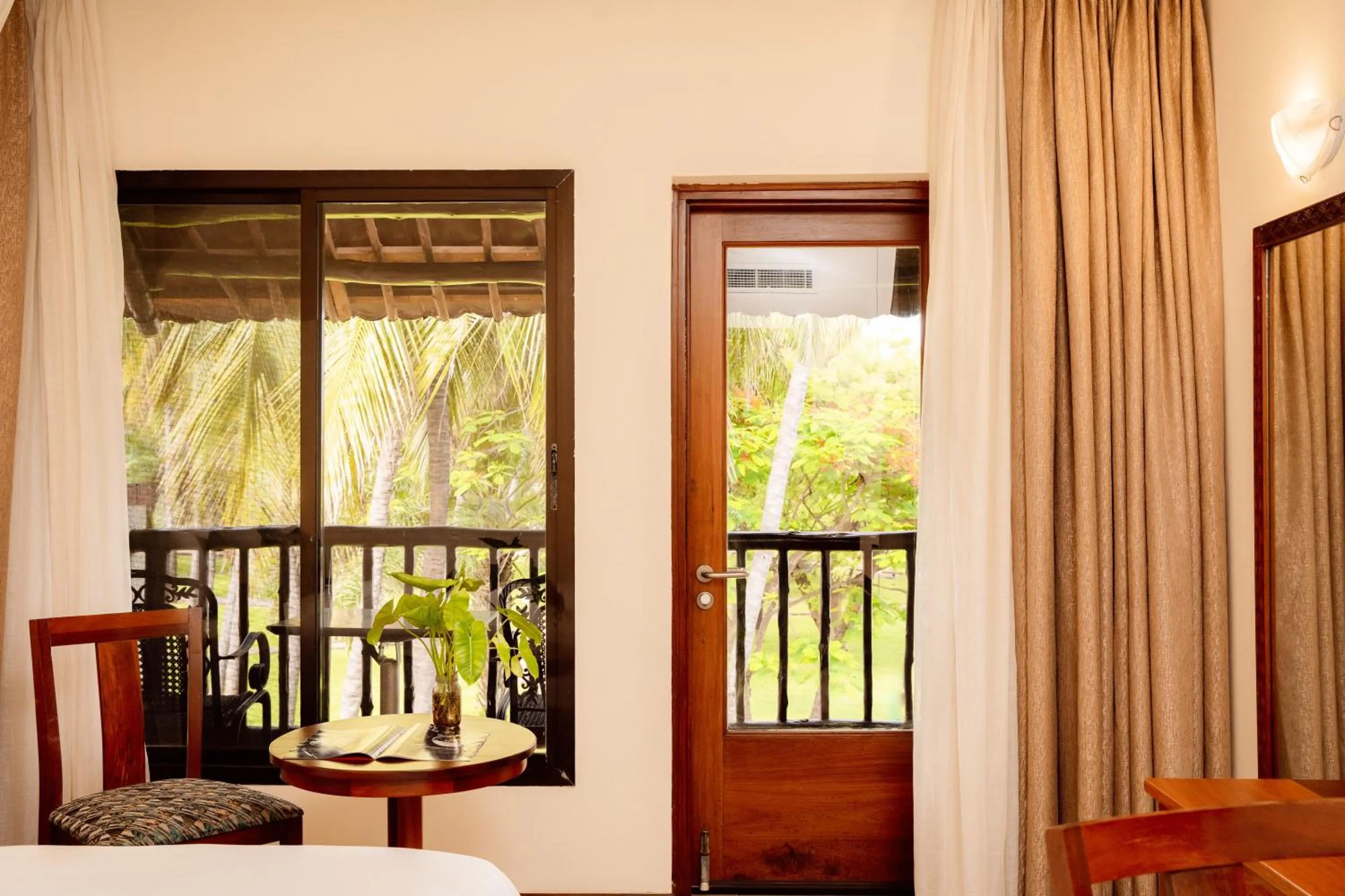 Garden view in White Sands Hotel