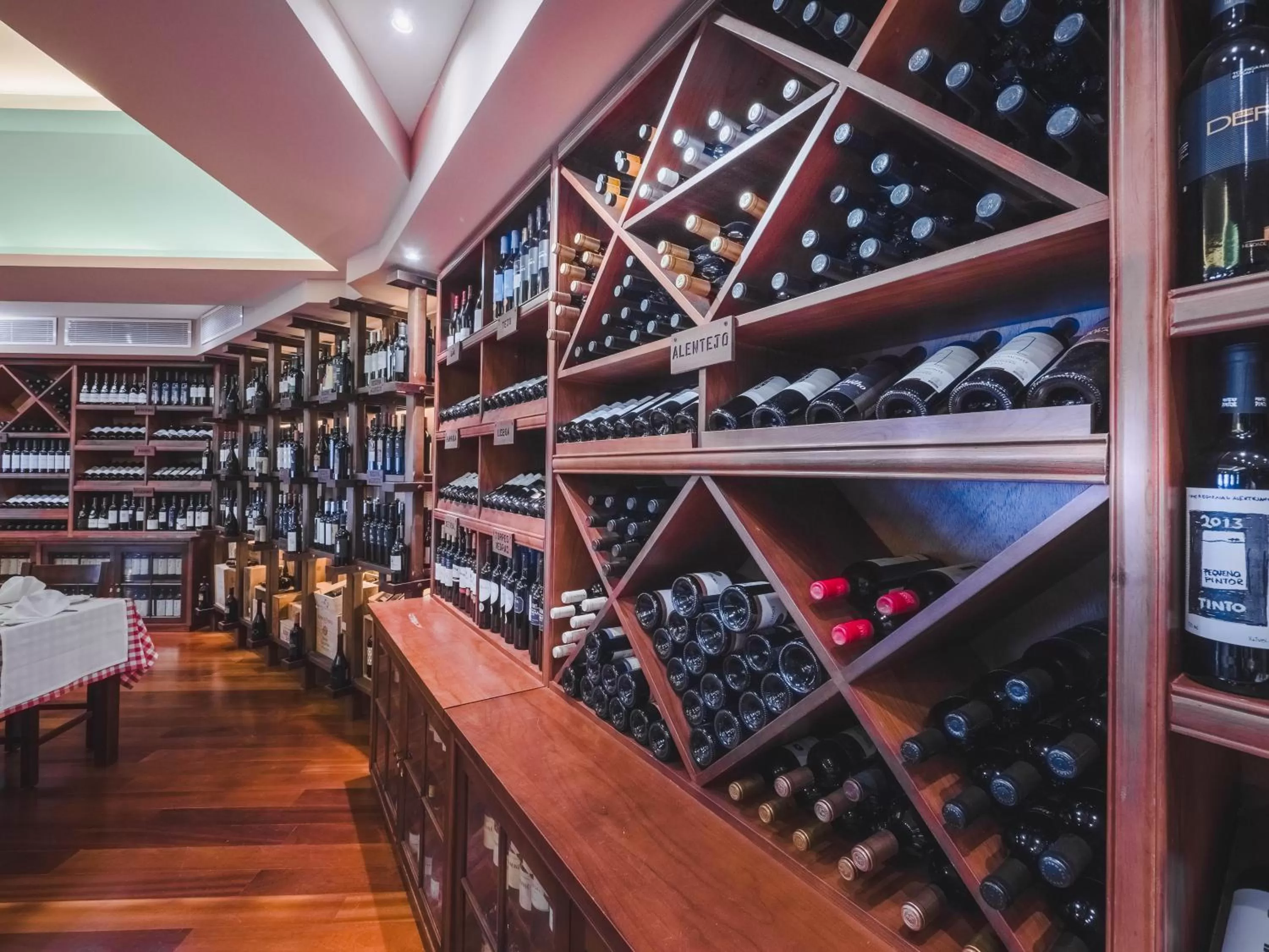 Restaurant/places to eat in Ocean Gardens