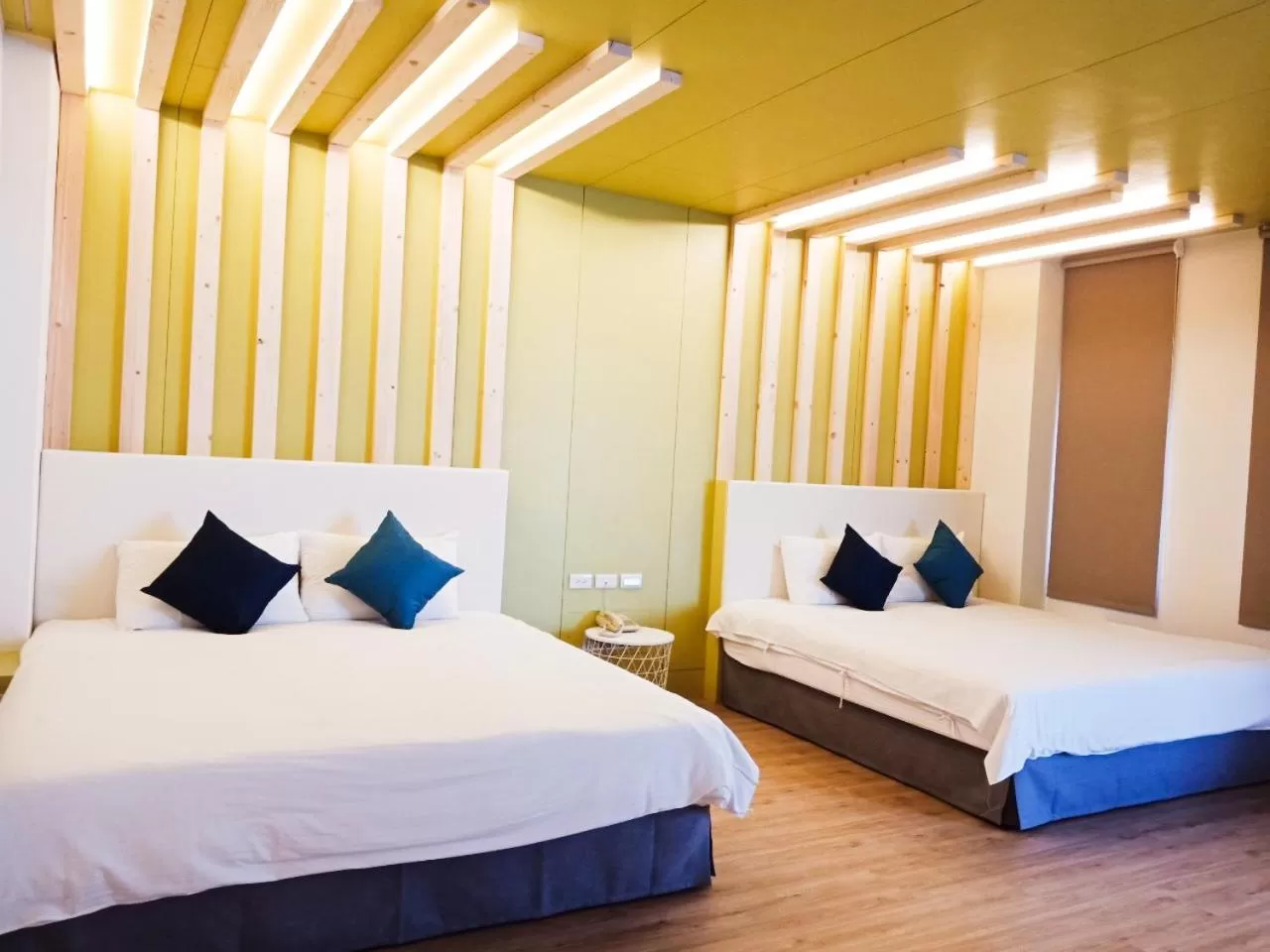 Photo of the whole room, Bed in Beachcastle & Sea View Villa