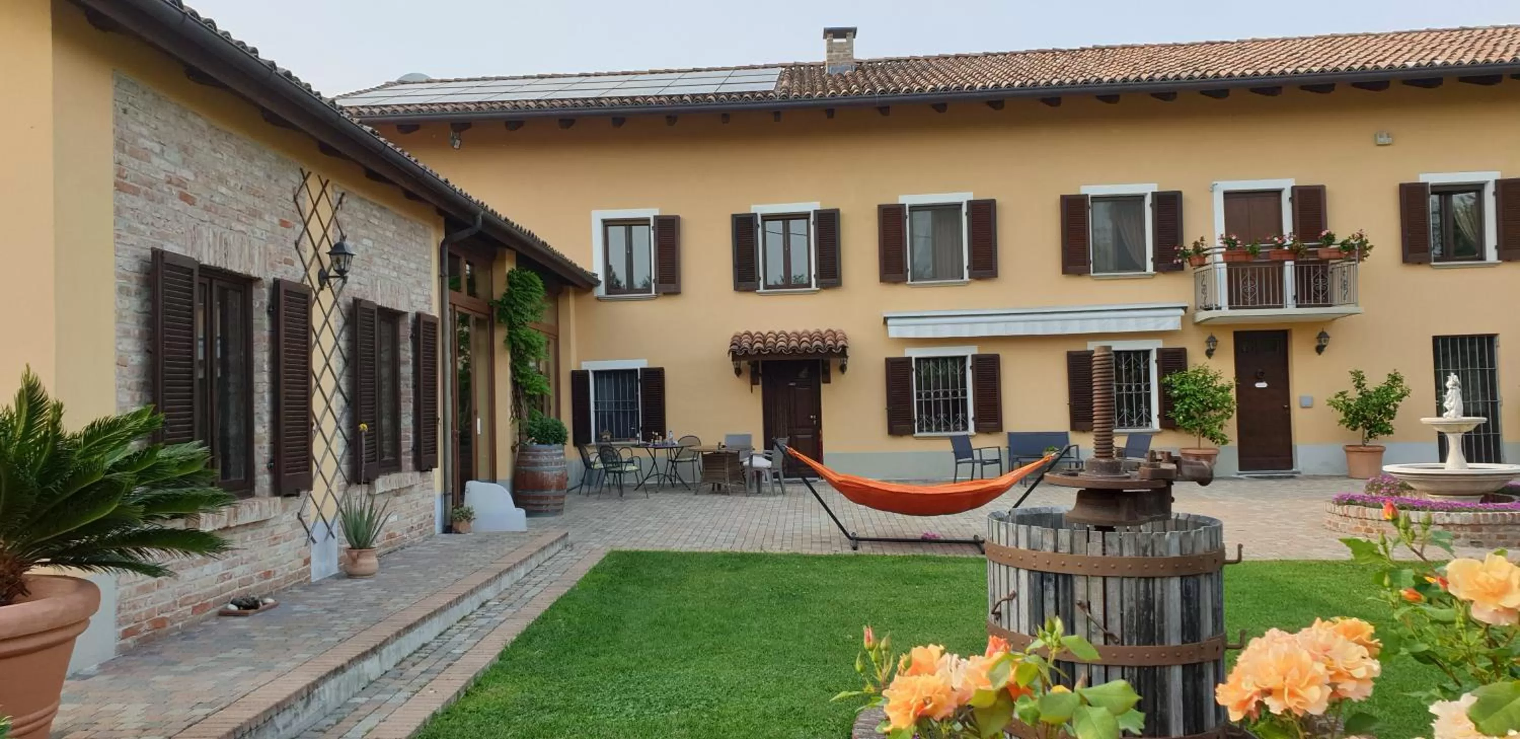 Property building in Villa Vigneto