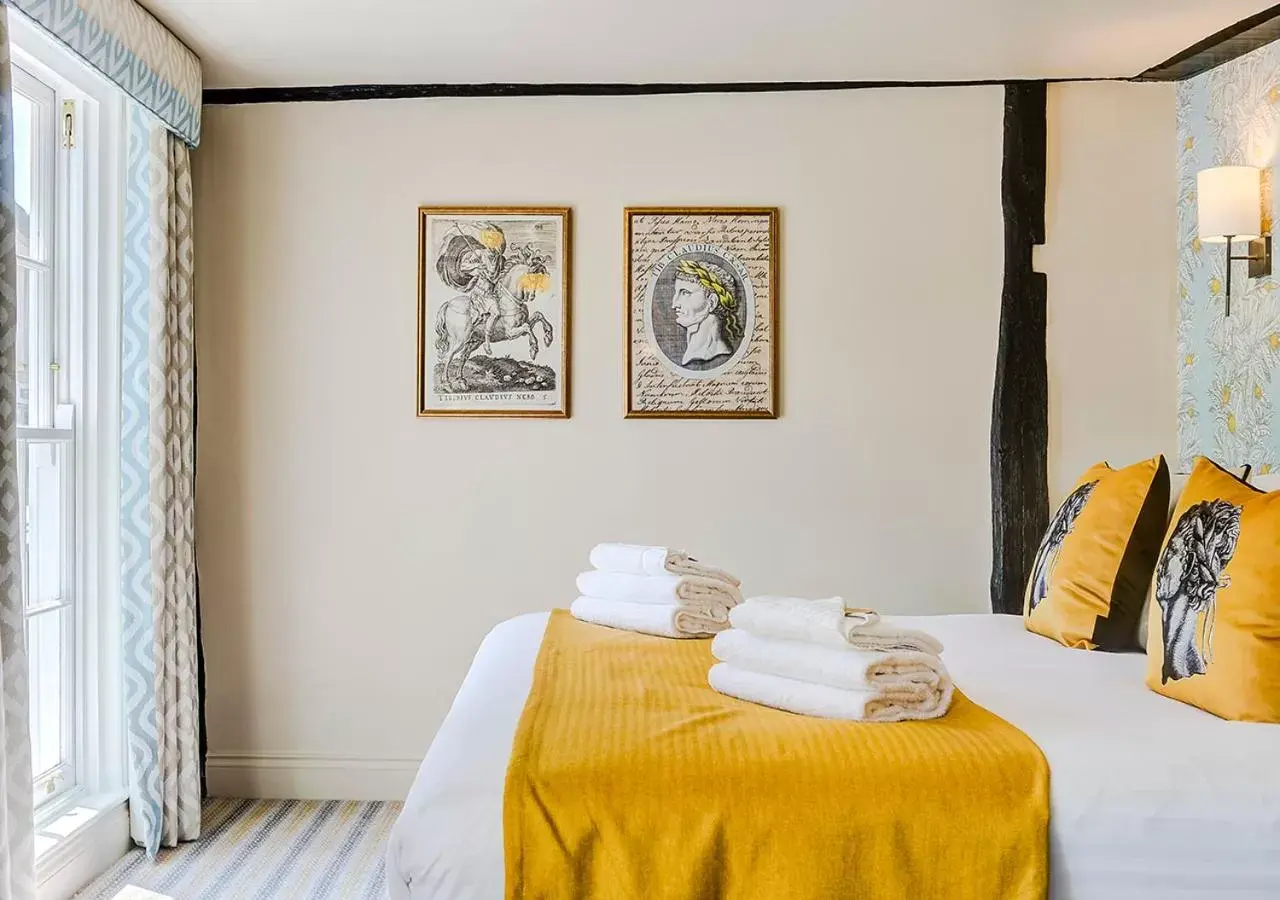 King Room in The George Hotel Colchester King Room in The George Hotel Colchester