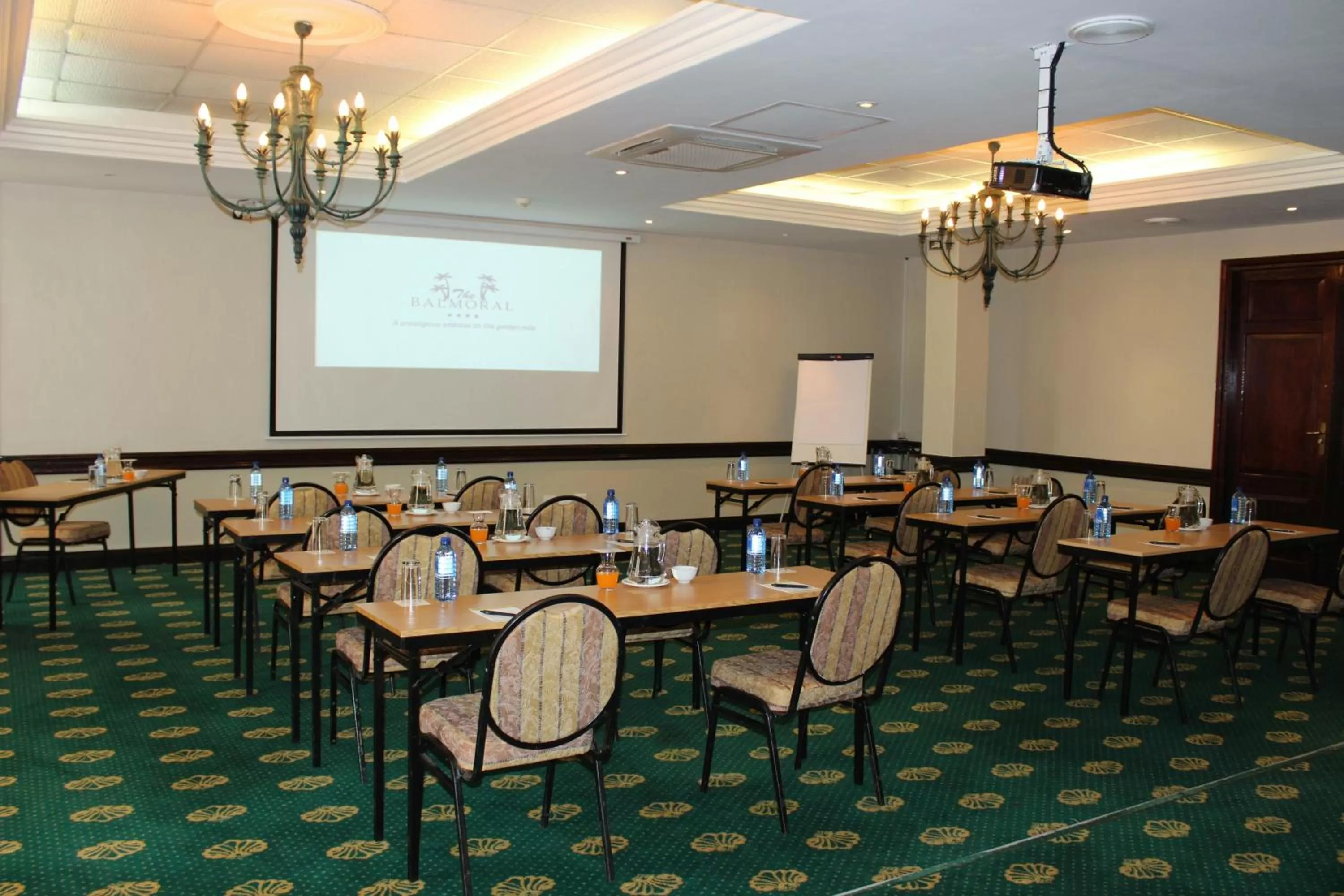 Meeting/conference room in The Balmoral - Halaal