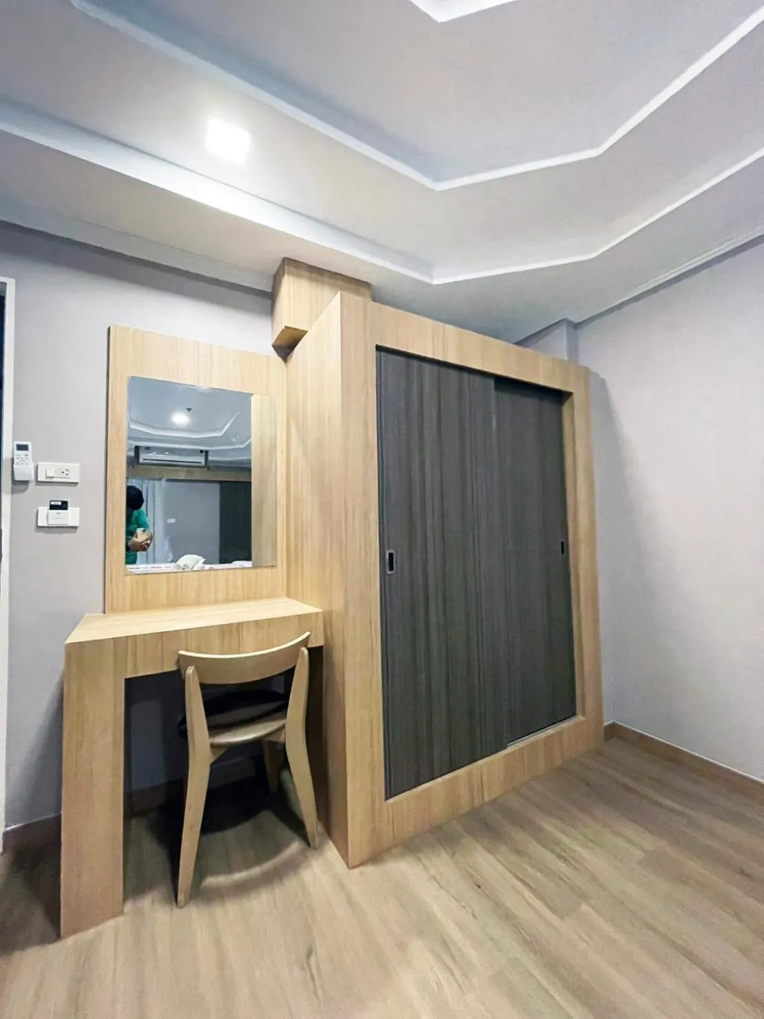 wardrobe in Grand Tara Garden Thai Hotel