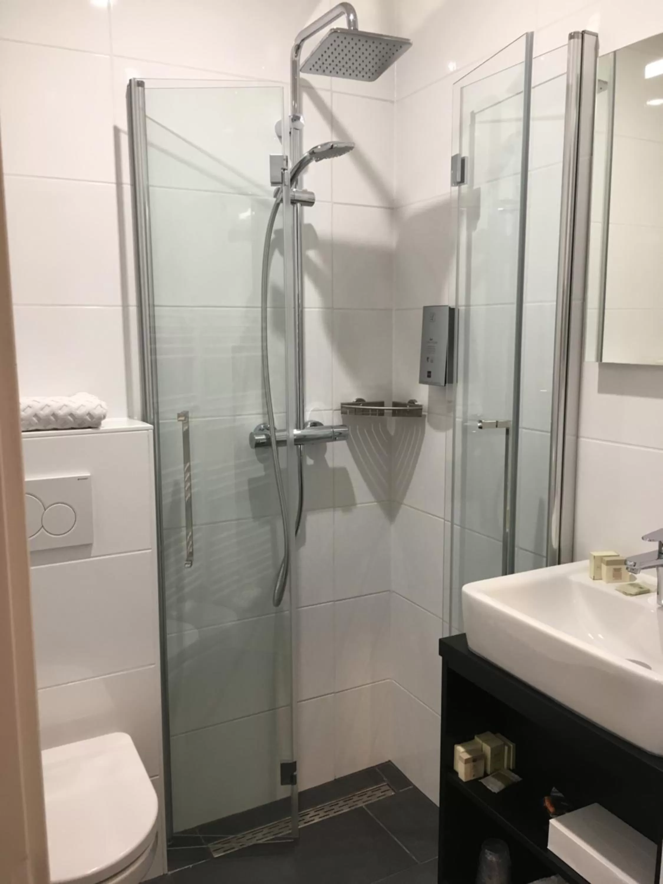 Shower in Het Wapen van Elst